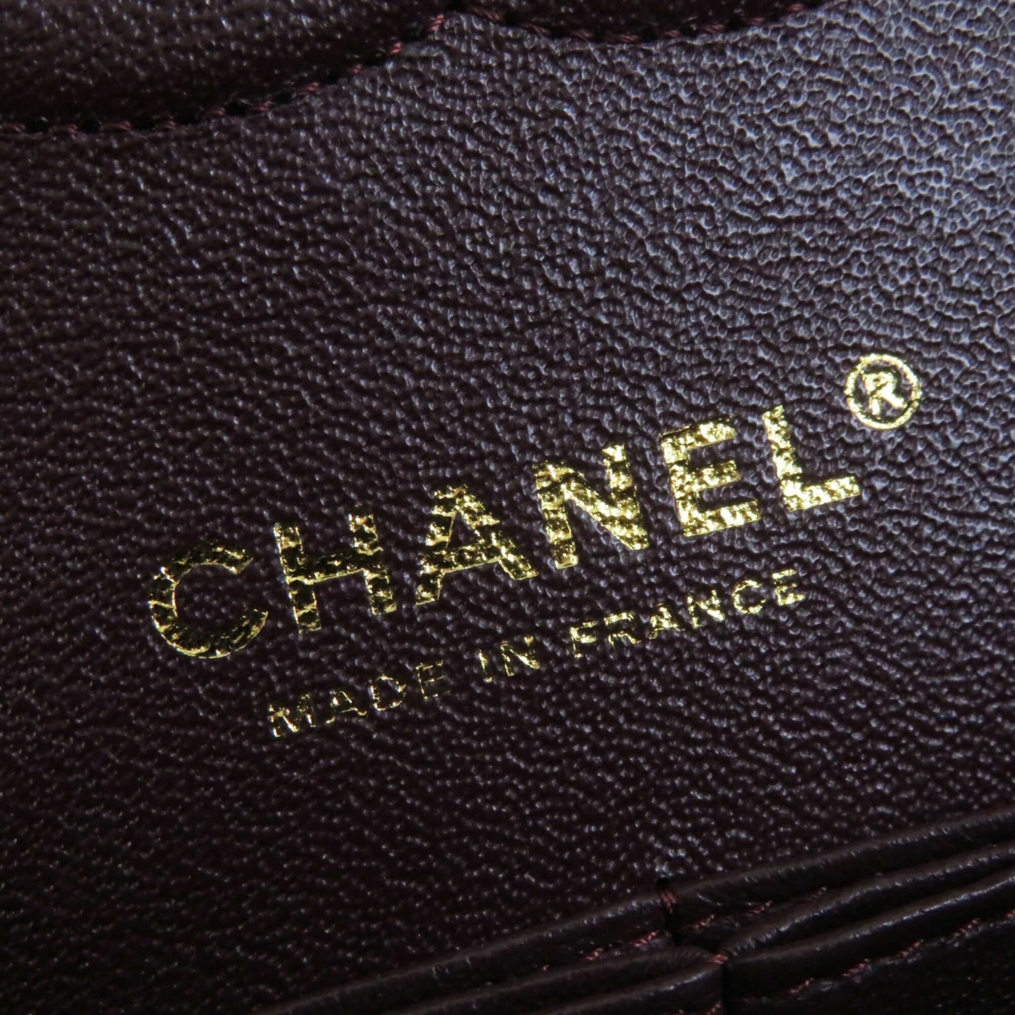 Chanel Black Leather Shoulder Bag (Pre-Owned)