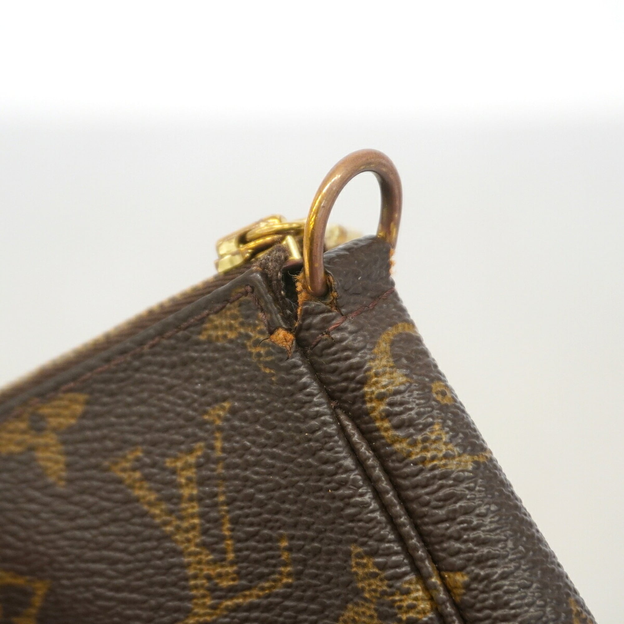 Louis Vuitton Brown Pouch (Pre-Owned)