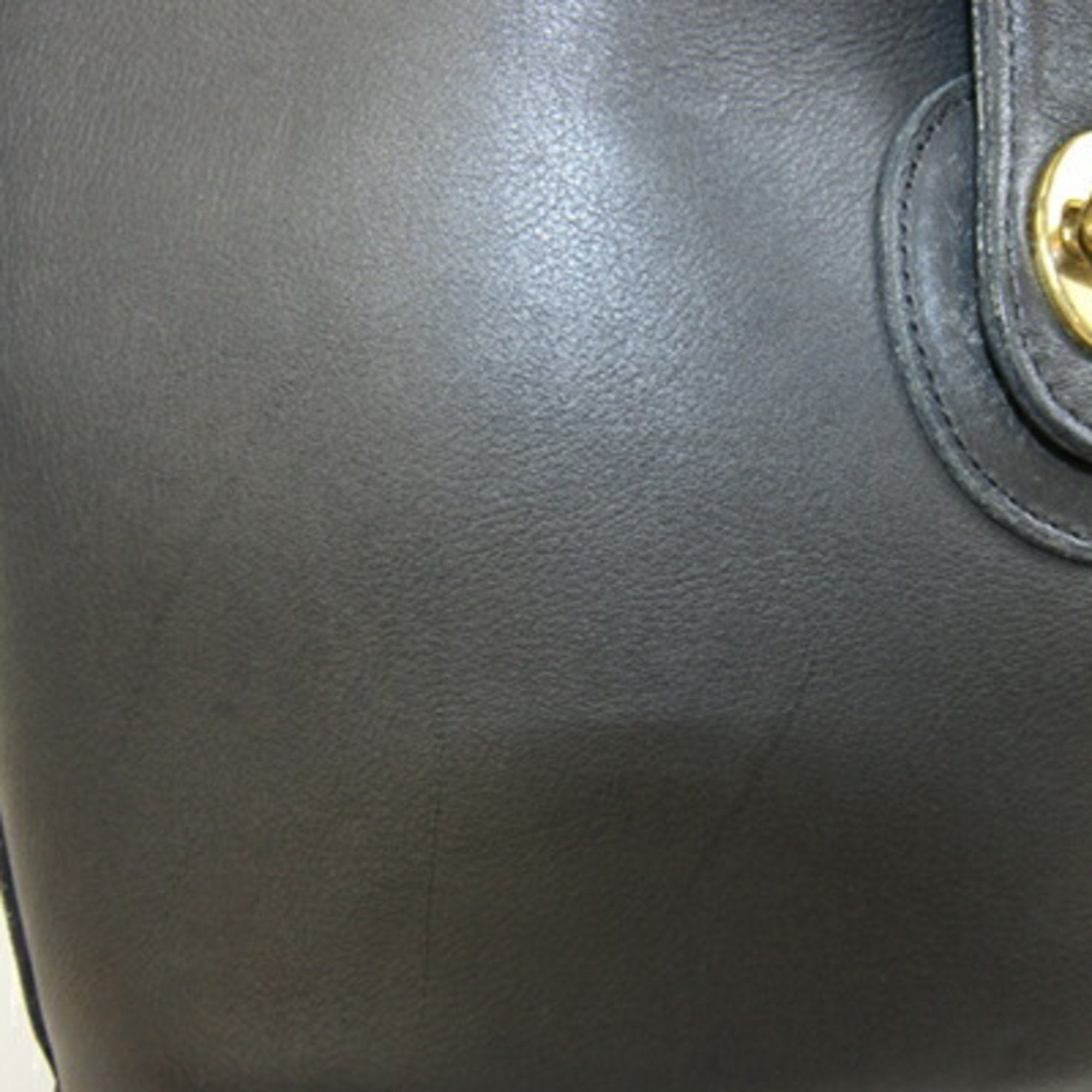 Coach Black Leather Shoulder Bag (Pre-Owned)