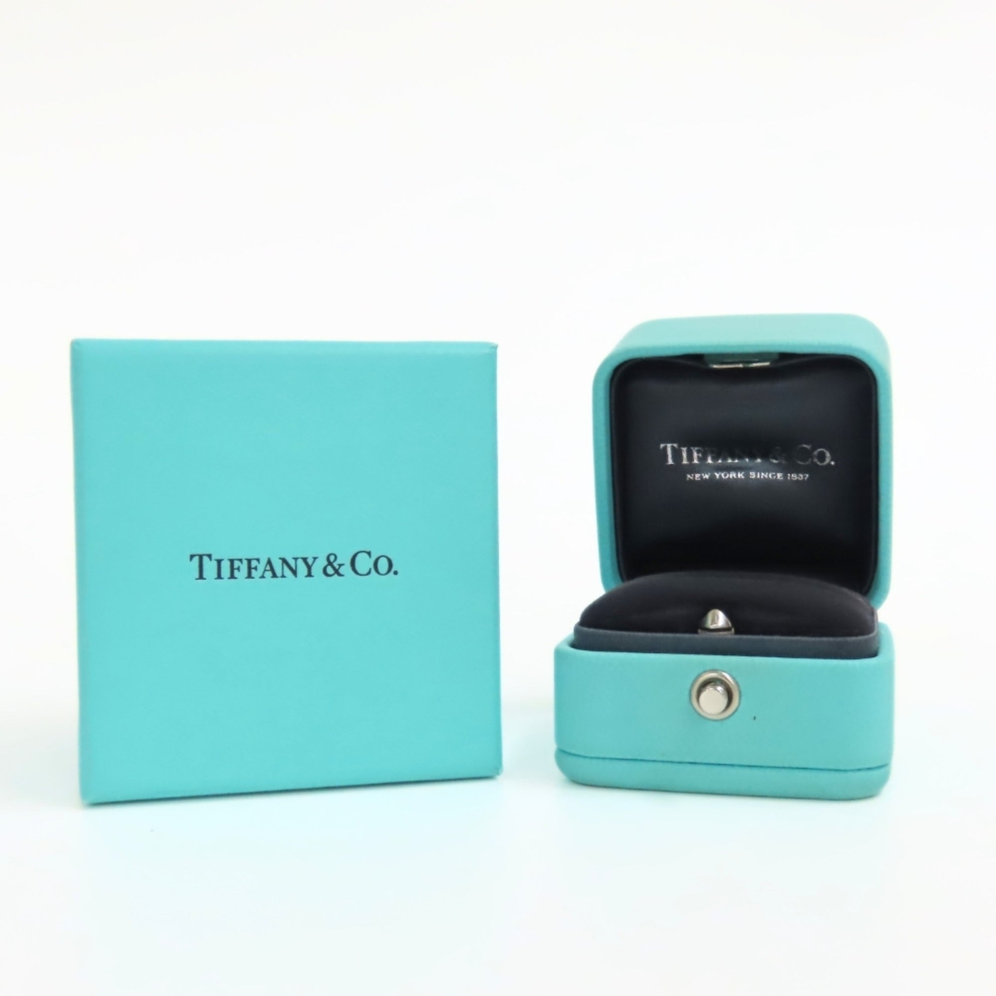 Tiffany Platinum Platinum 950 Band Ring (Pre-Owned)