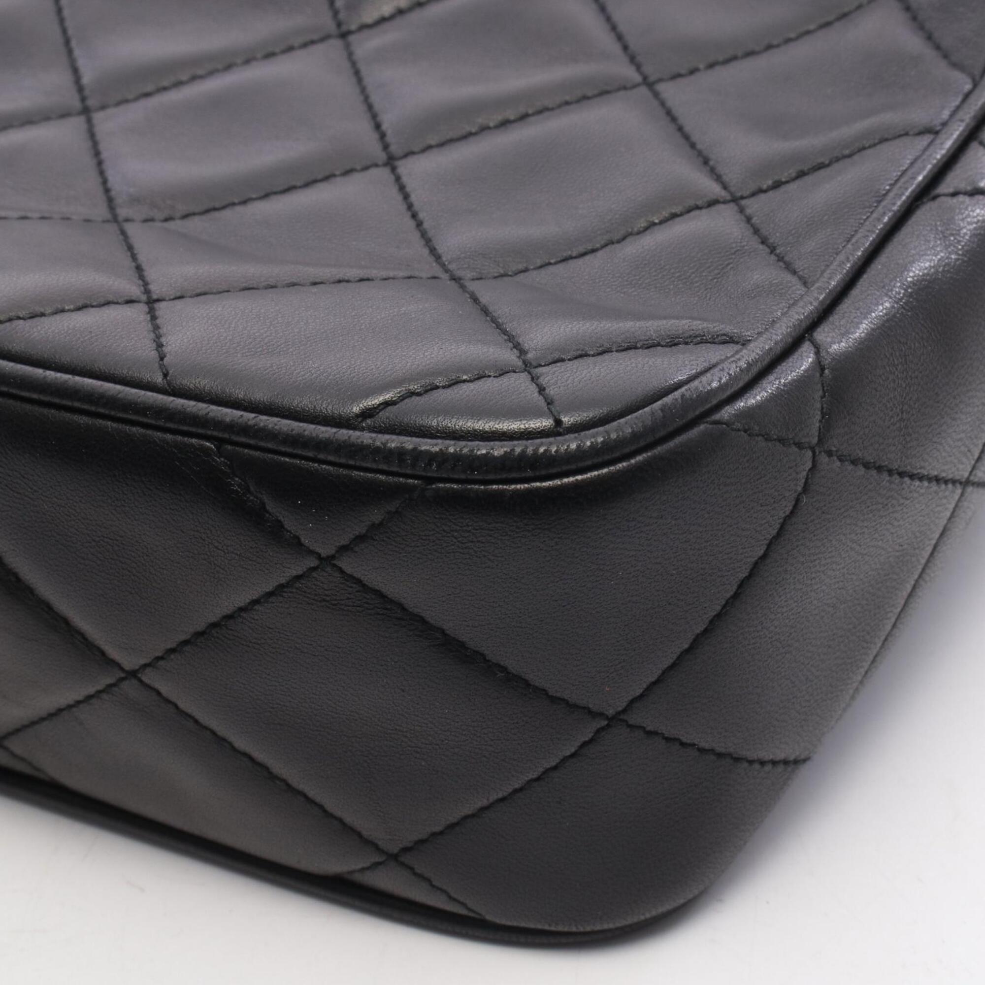 Chanel Black Leather Handbag Shoulder Bag (Pre-Owned)