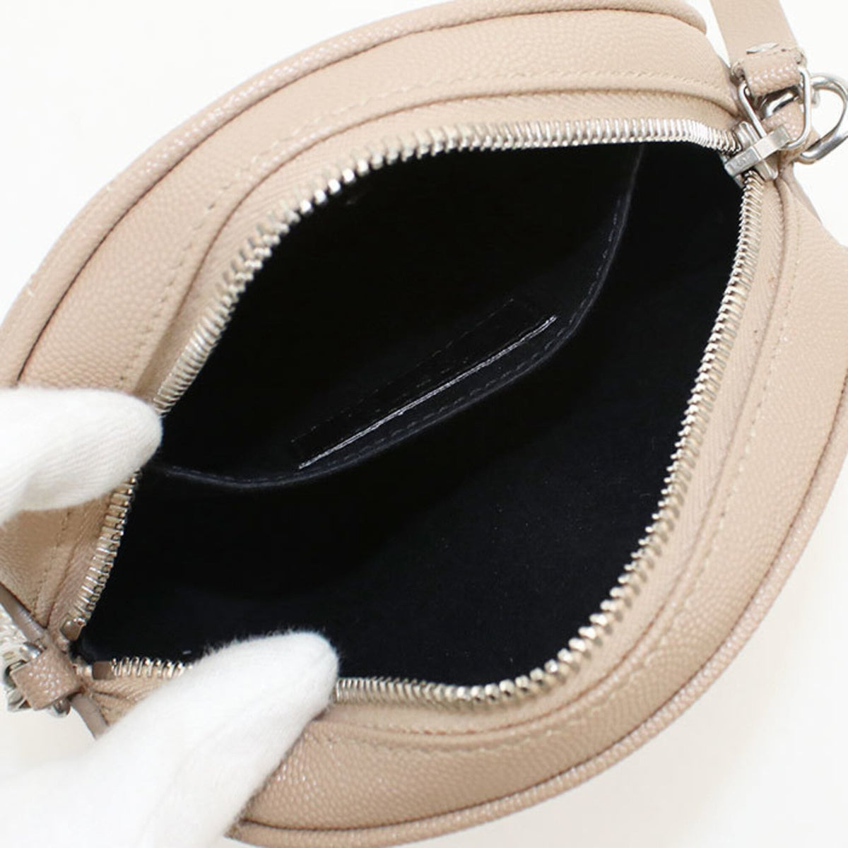 Saint Laurent Beige Leather Shoulder Bag (Pre-Owned)