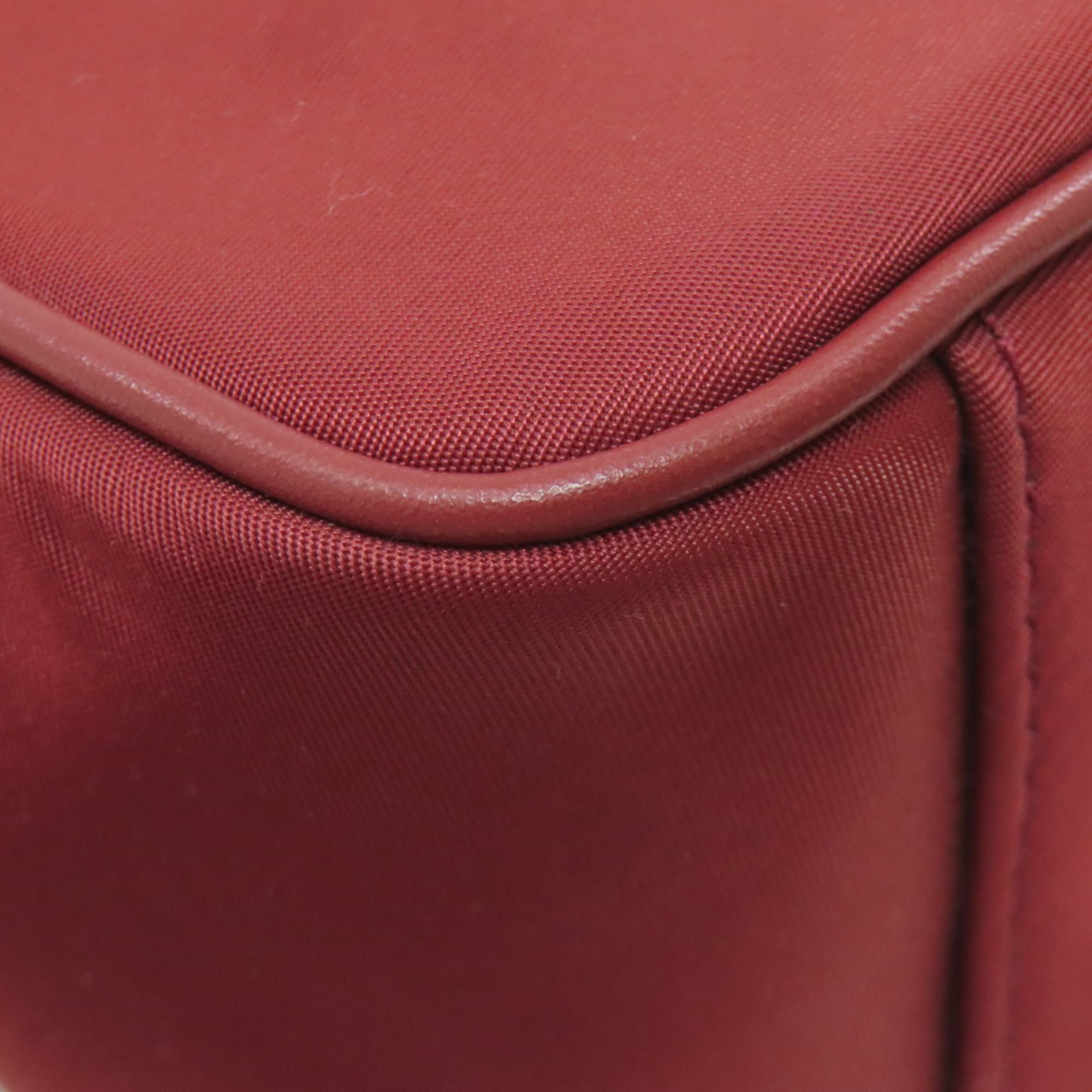 Michael Kors Red Color Nylon Shoulder Bag (Pre-Owned)