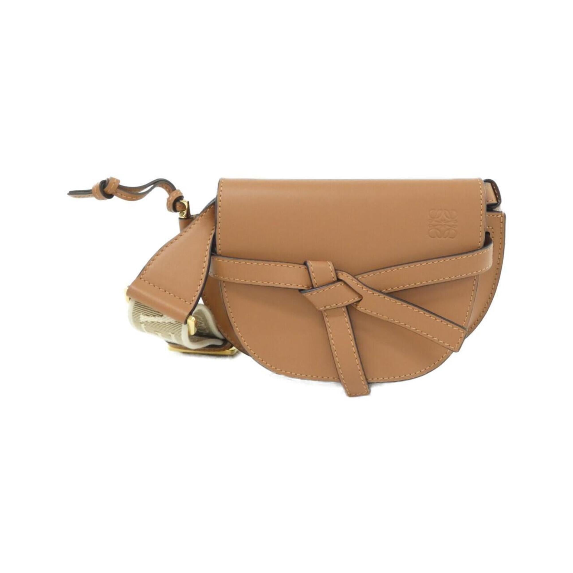 Loewe Brown Leather Shoulder Bag (Pre-Owned)