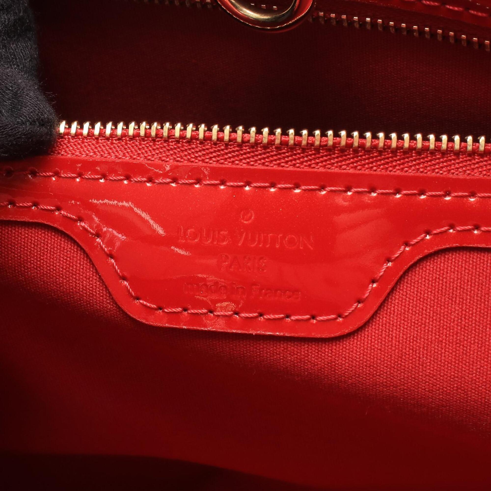 Louis Vuitton Pomme D'amour Red Color Vernis Handbag (Pre-Owned)