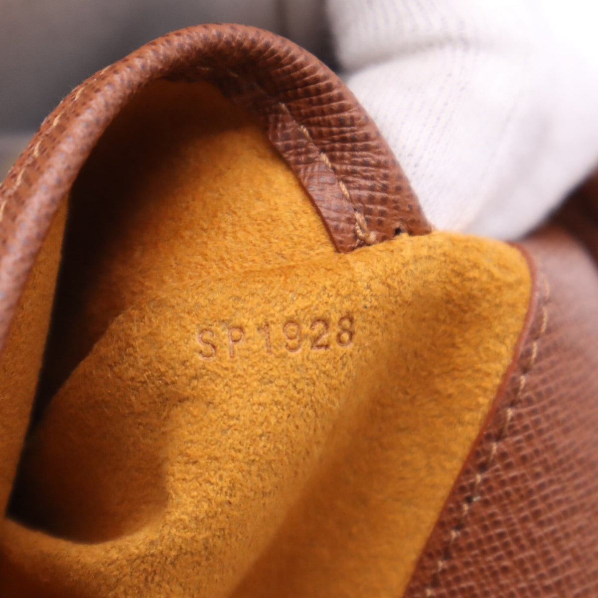 Louis Vuitton Beige Brown Coated Canvas Leather Shoulder Bag (Pre-Owned)