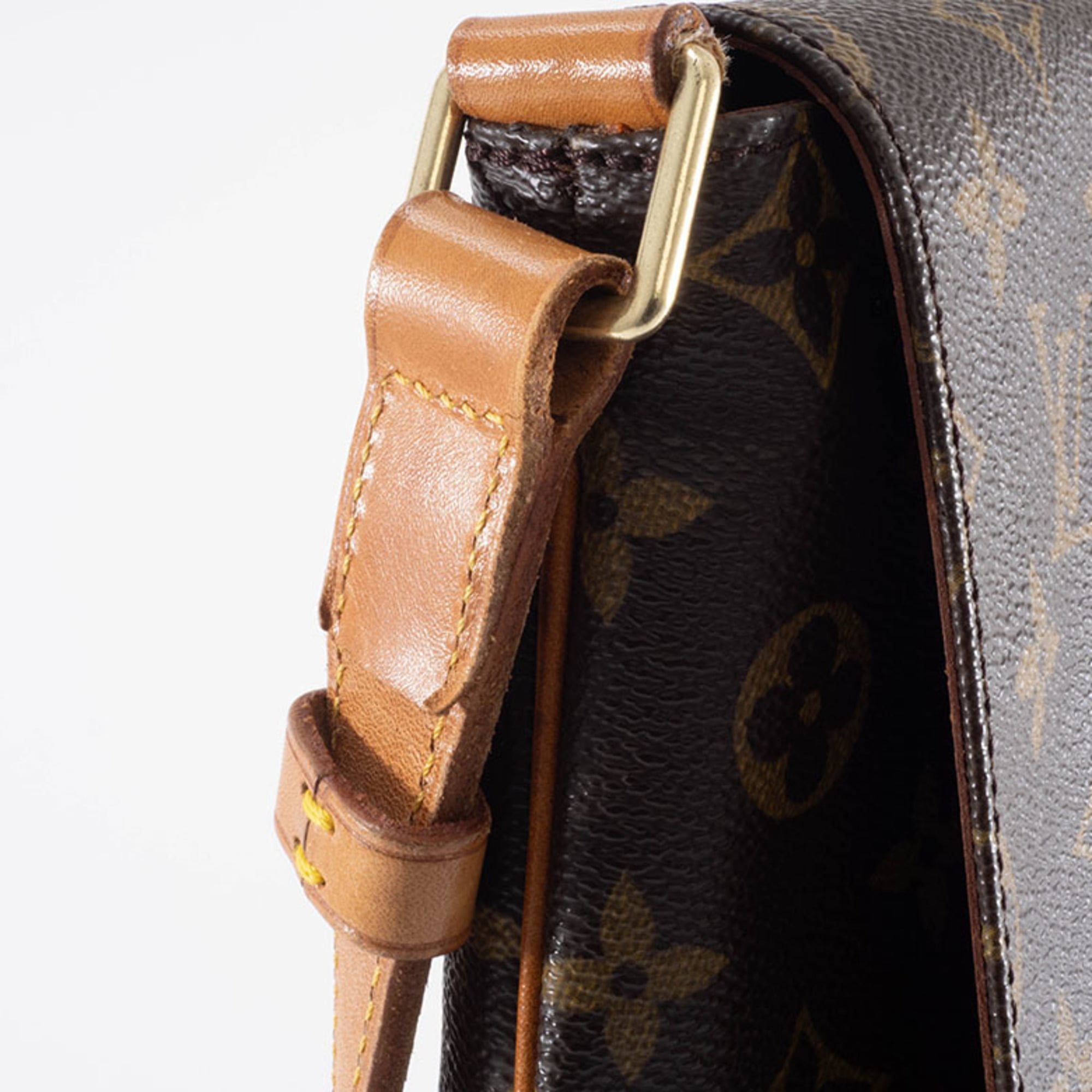 Louis Vuitton Brown Monogram Monogram Canvas Shoulder Bag (Pre-Owned)