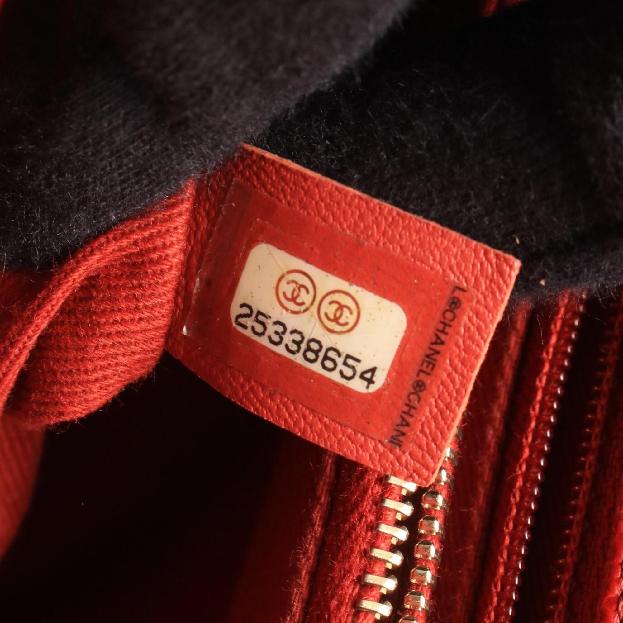 Chanel Matelasse Red Color Grained Calfskin Handbag (Pre-Owned)