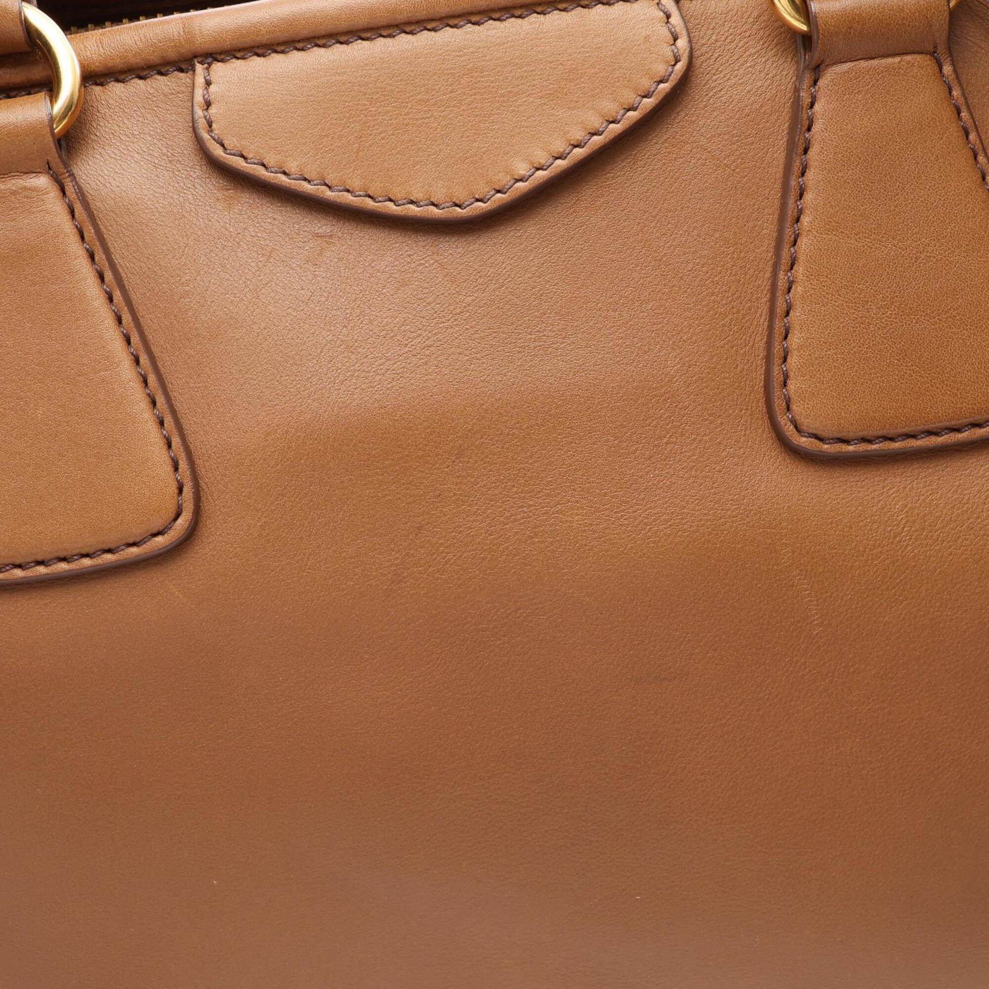 Prada Brown Leather Handbag (Pre-Owned)