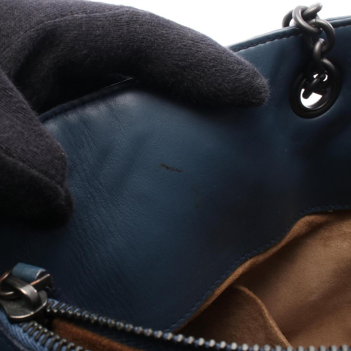 Bottega Veneta Navy Leather Handbag Shoulder Bag (Pre-Owned)