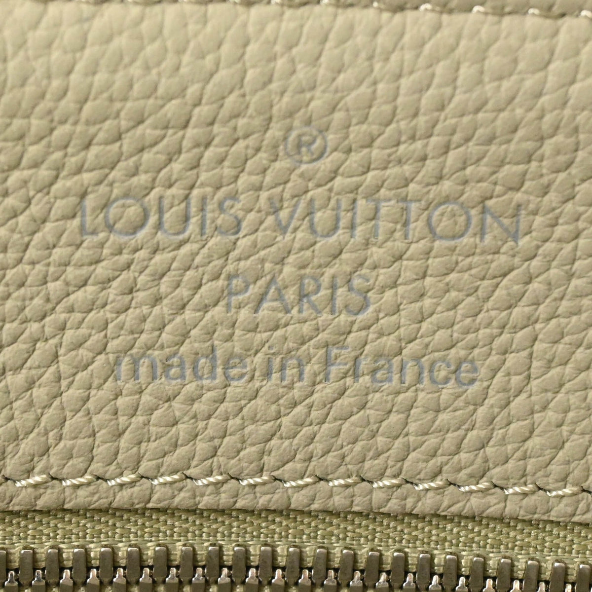 Louis Vuitton Grayish Leather Tote Bag (Pre-Owned)
