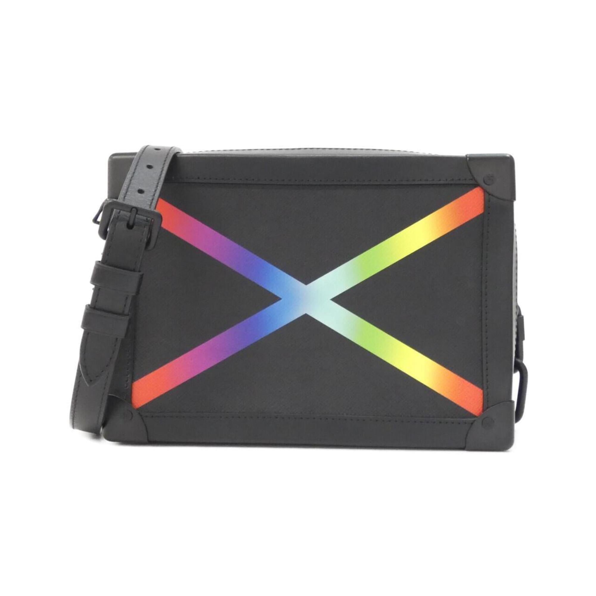 Louis Vuitton Black Leather Shoulder Bag (Pre-Owned)