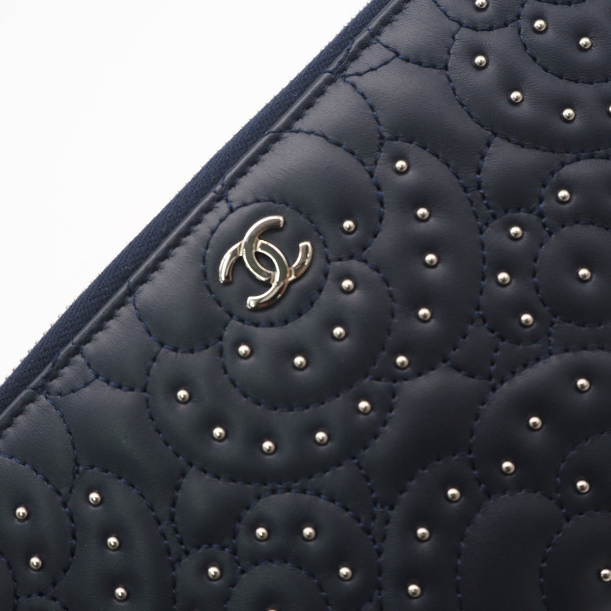 Chanel Camellia Navy Leather Long Wallet (Bi-Fold) (Pre-Owned)