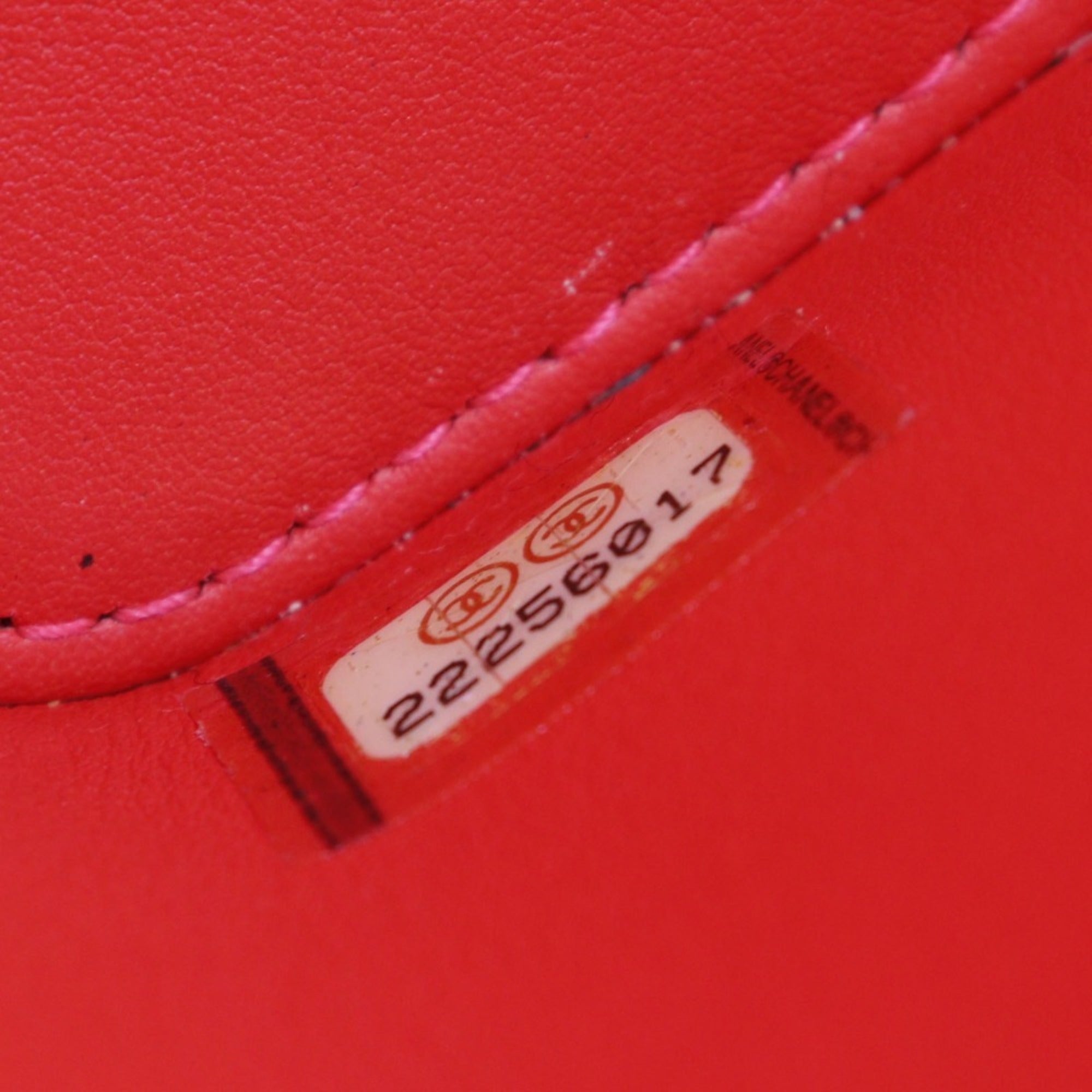 Chanel Pink Patent Leather Handbag (Pre-Owned)