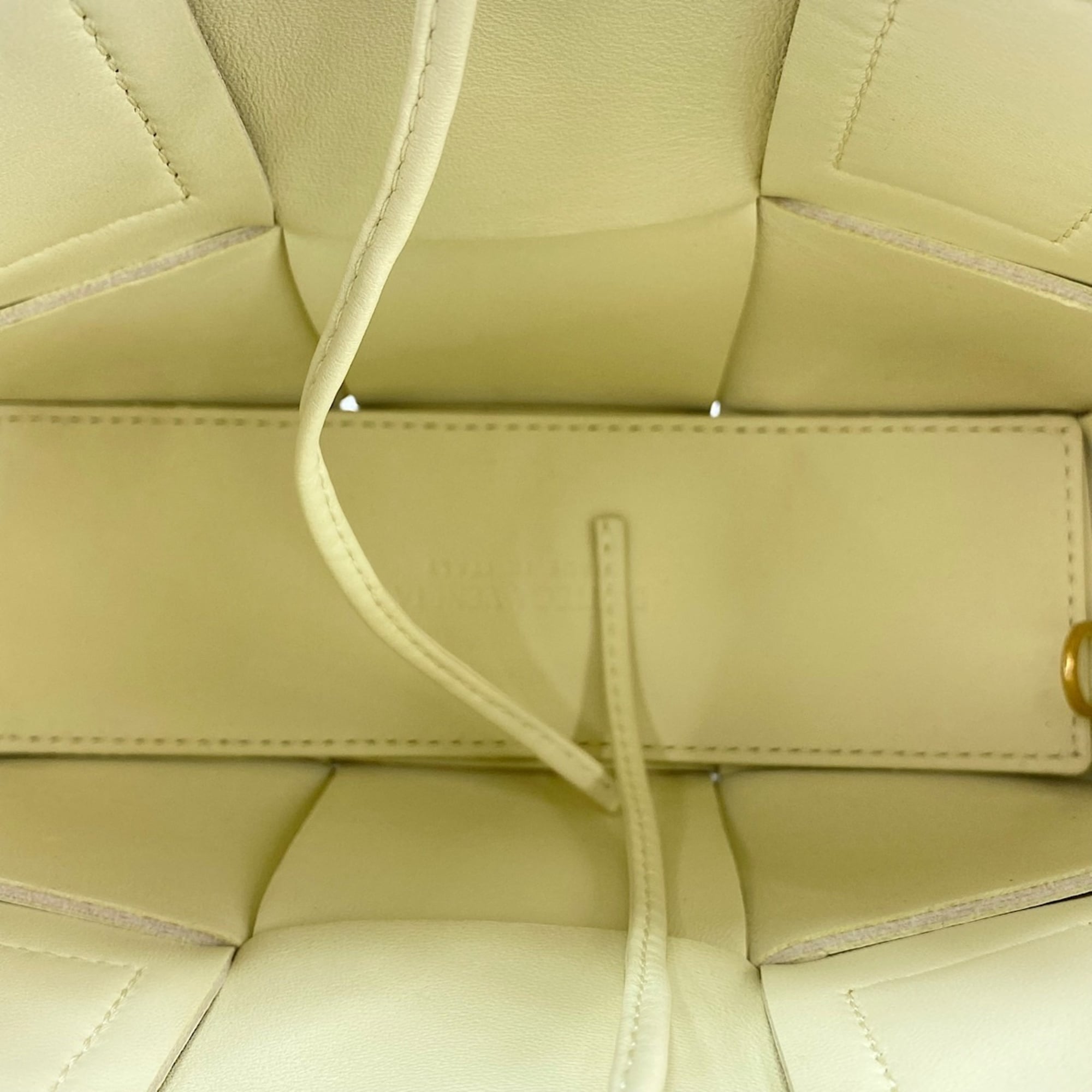Bottega Veneta Yellow Handbag Shoulder Bag (Pre-Owned)