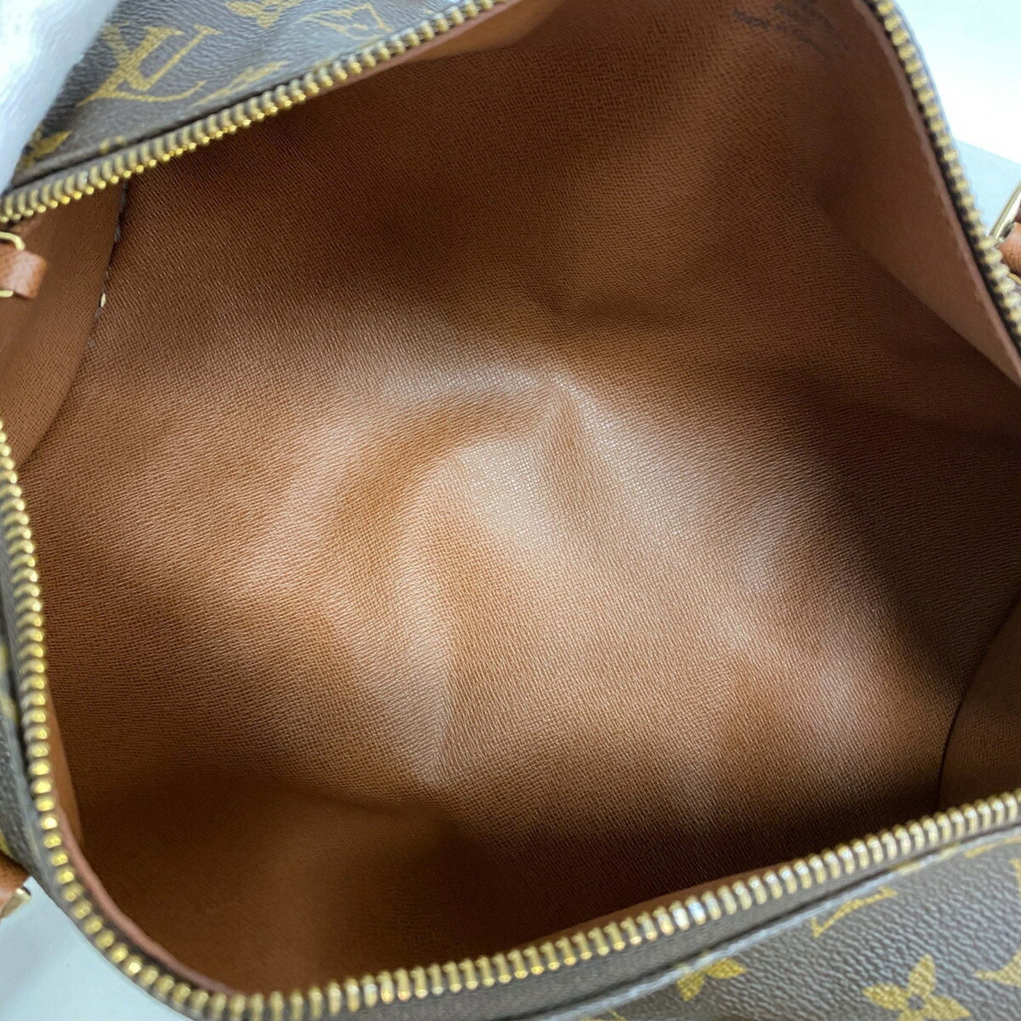 Louis Vuitton Brown Handbag (Pre-Owned)