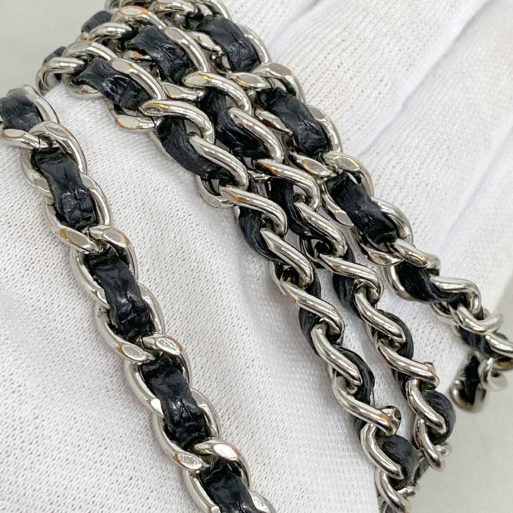 Chanel Black Grained Calfskin Chain/Shoulder Wallet (Pre-Owned)