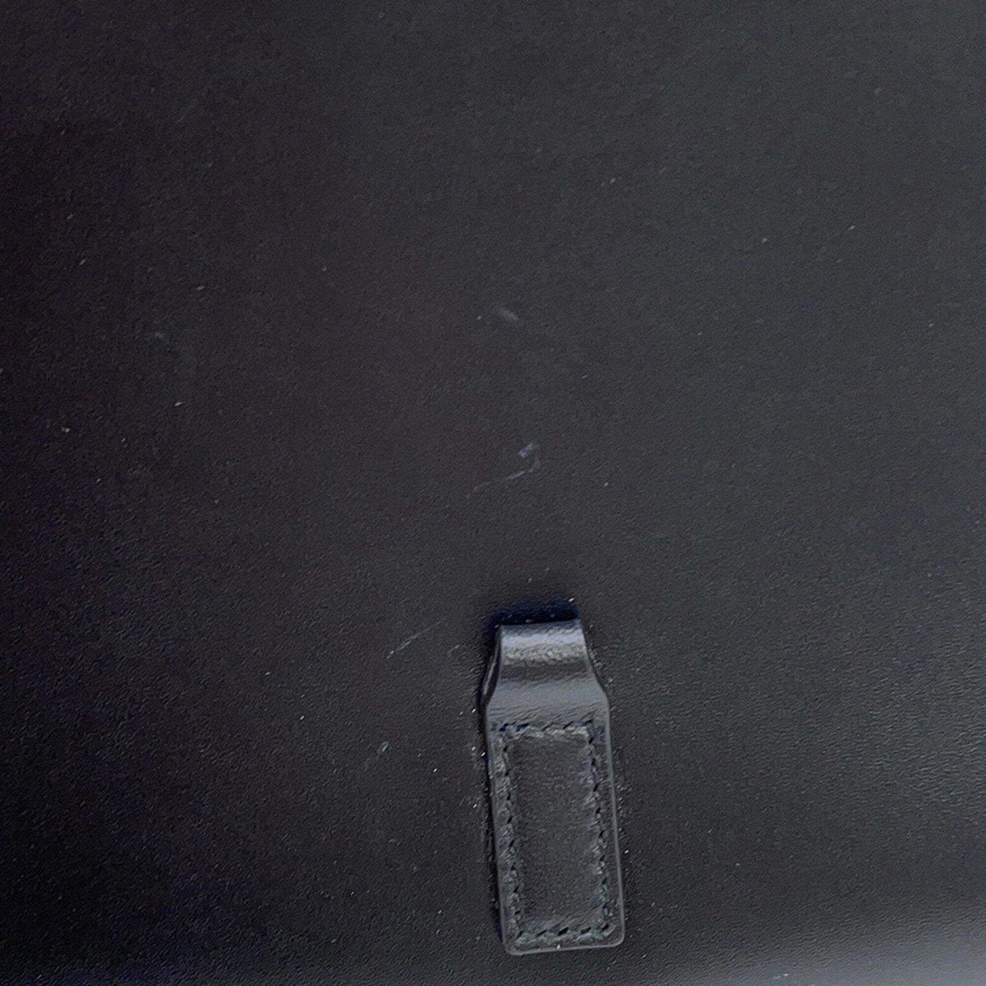 Yves Saint Laurent Black Leather Handbag (Pre-Owned)