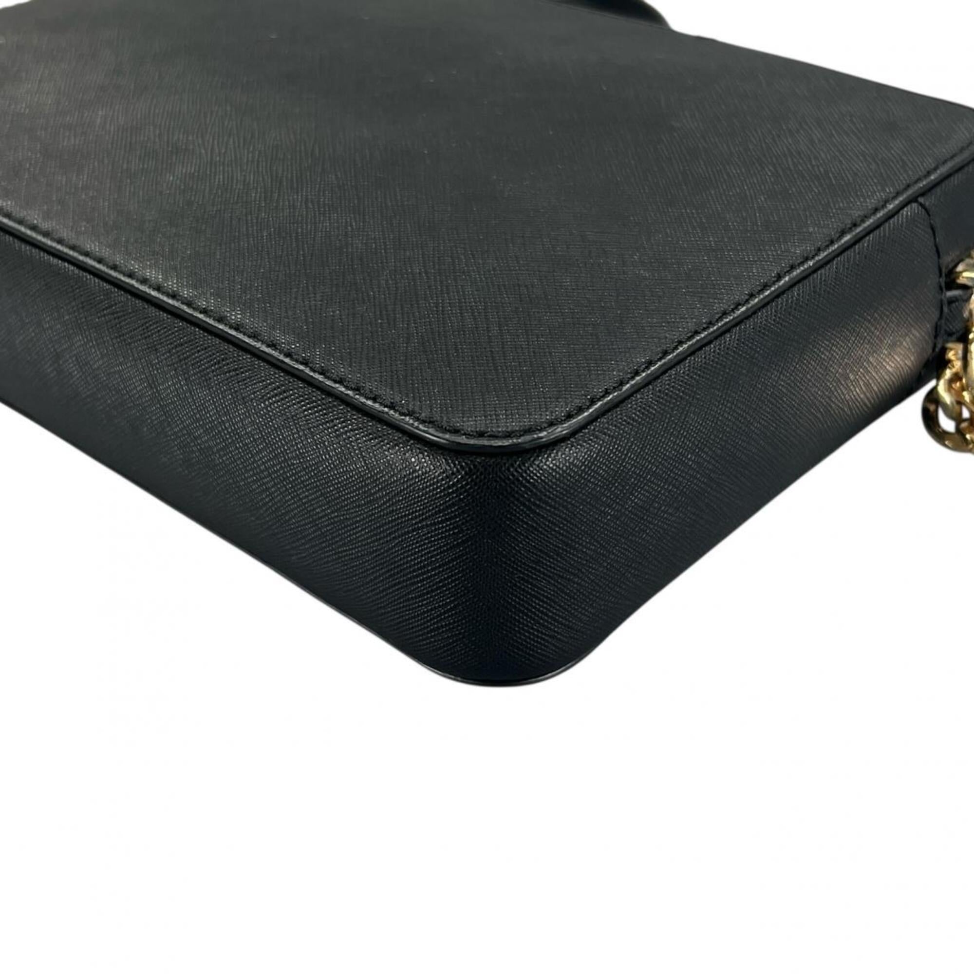 Michael Kors Black Leather Shoulder Bag (Pre-Owned)