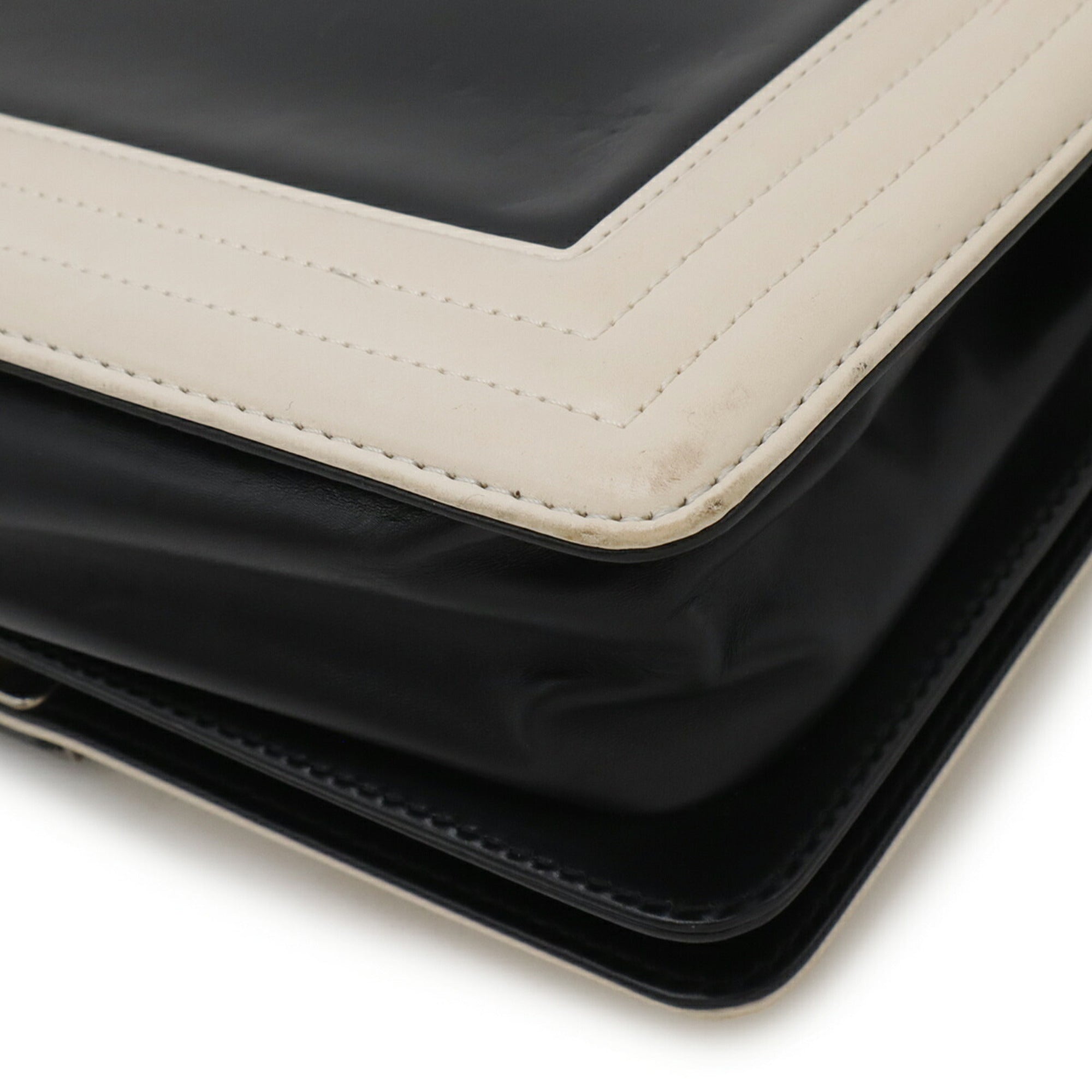 Chanel Black Ivory Leather Shoulder Bag (Pre-Owned)
