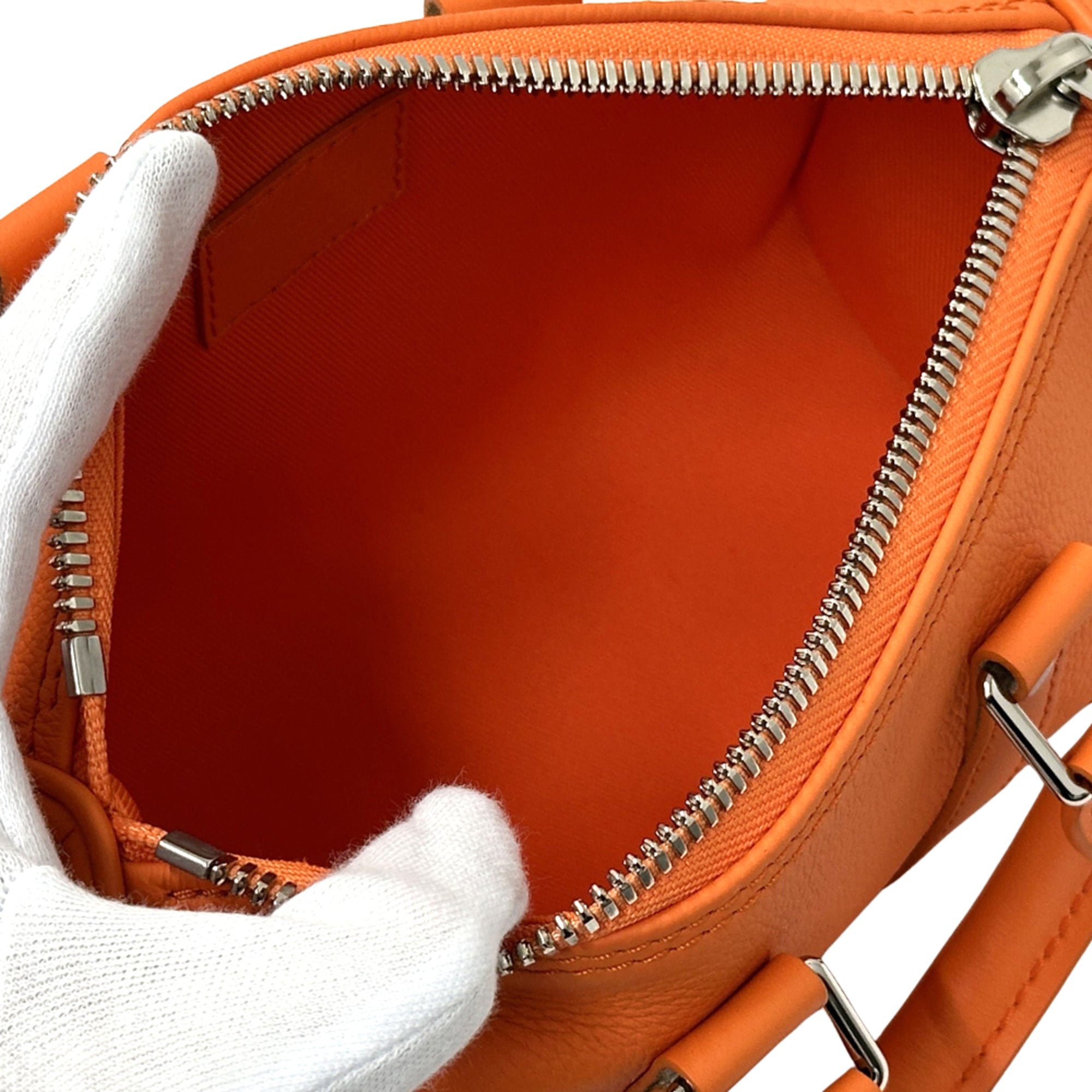 Louis Vuitton Orange Leather Handbag Shoulder Bag (Pre-Owned)
