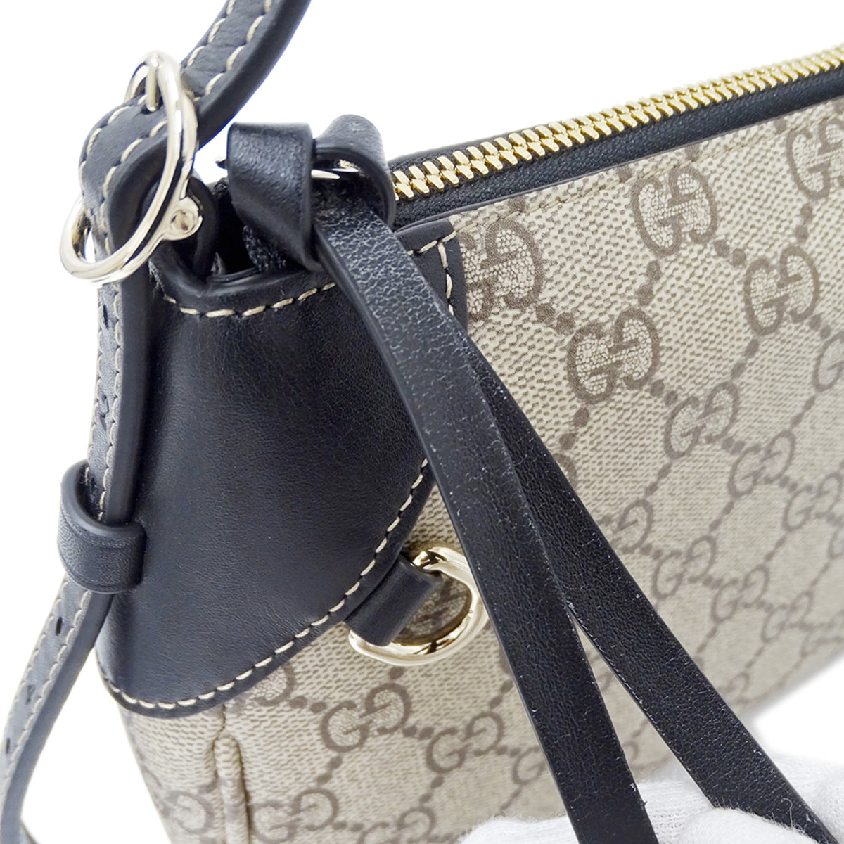 Gucci Beige Black Coated Canvas Handbag Pouch Shoulder Bag (Pre-Owned)