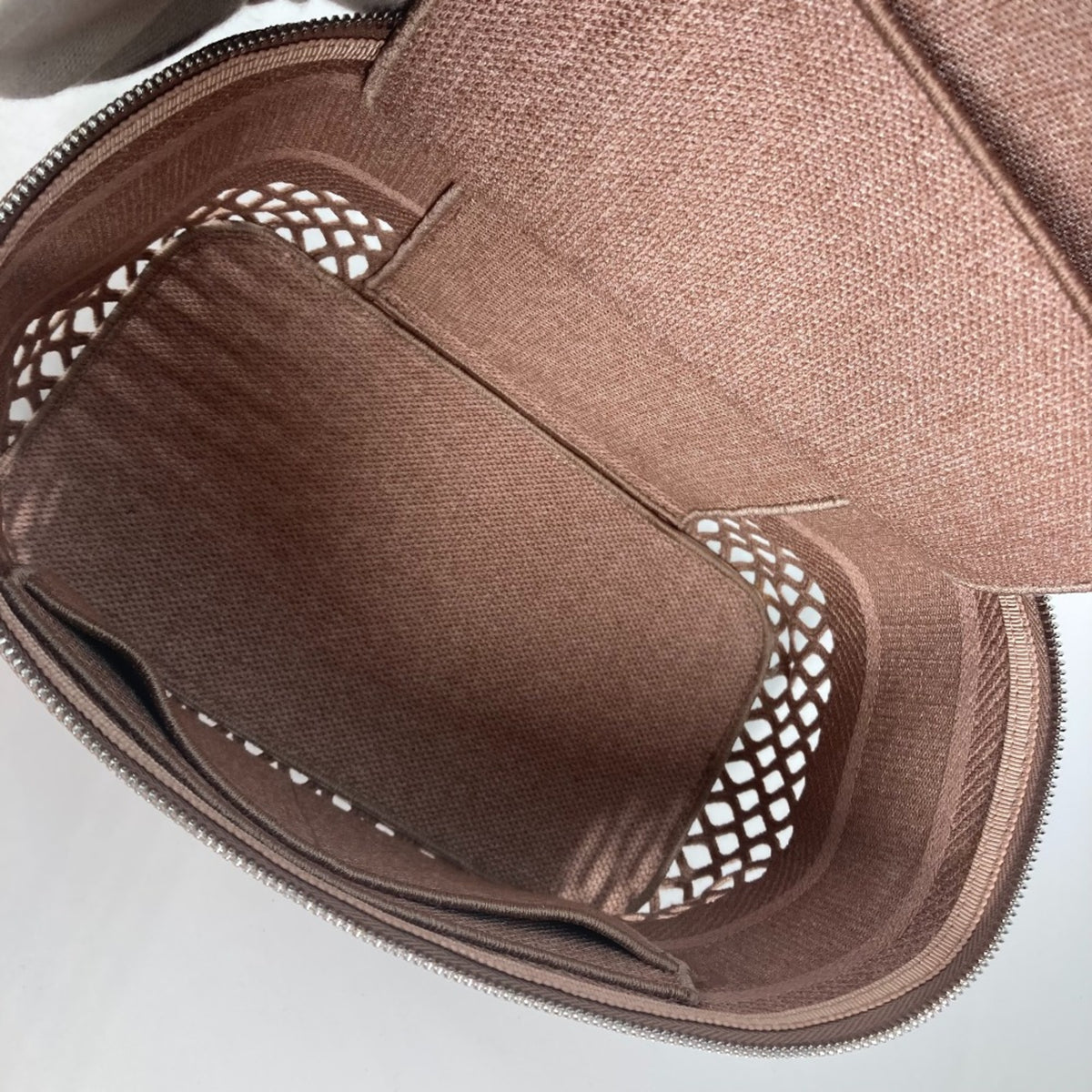 Christian Dior Pink Cloth Handbag (Pre-Owned)
