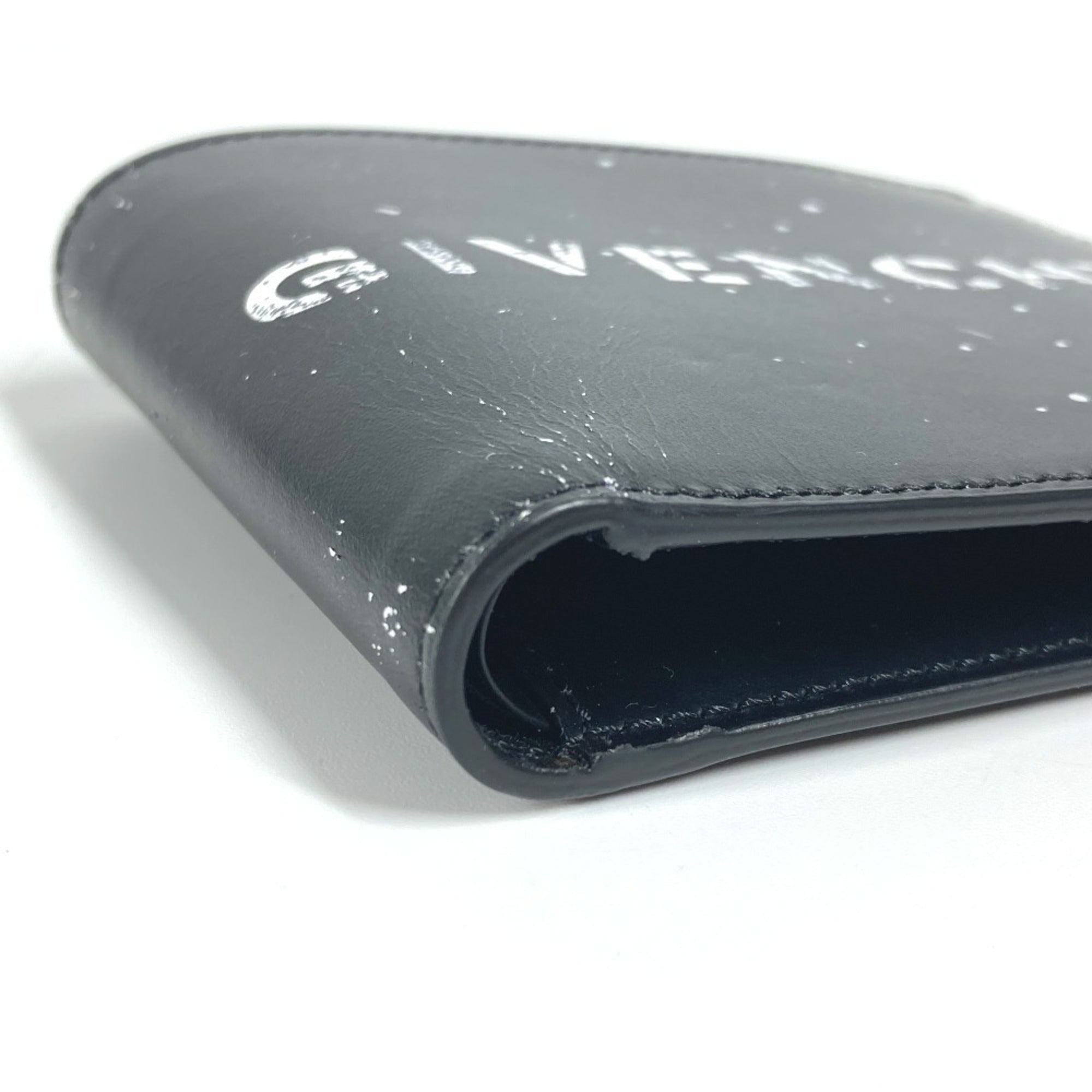 Givenchy Black White Leather Wallet (Bi-Fold) (Pre-Owned)