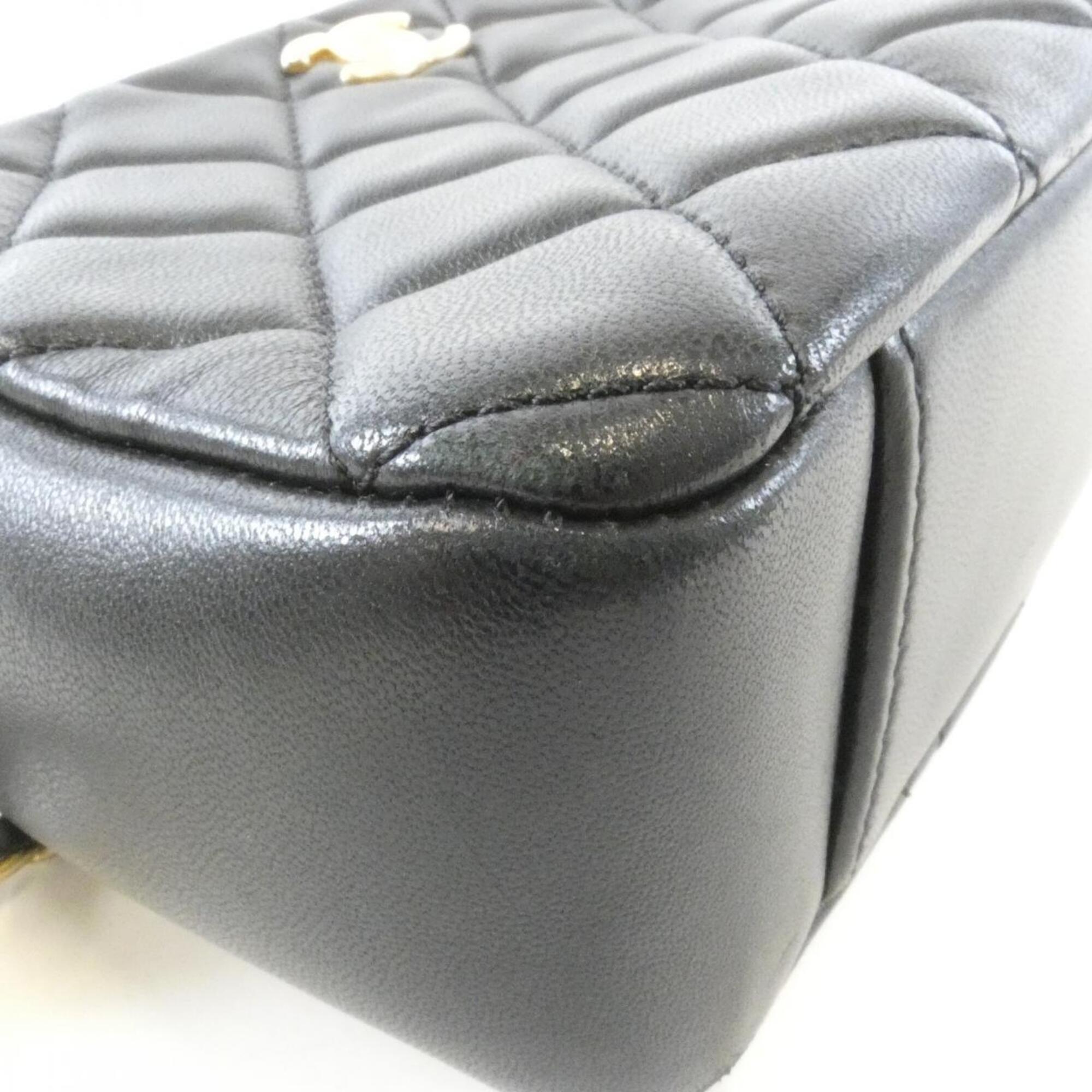 Chanel Black Leather Shoulder Bag (Pre-Owned)
