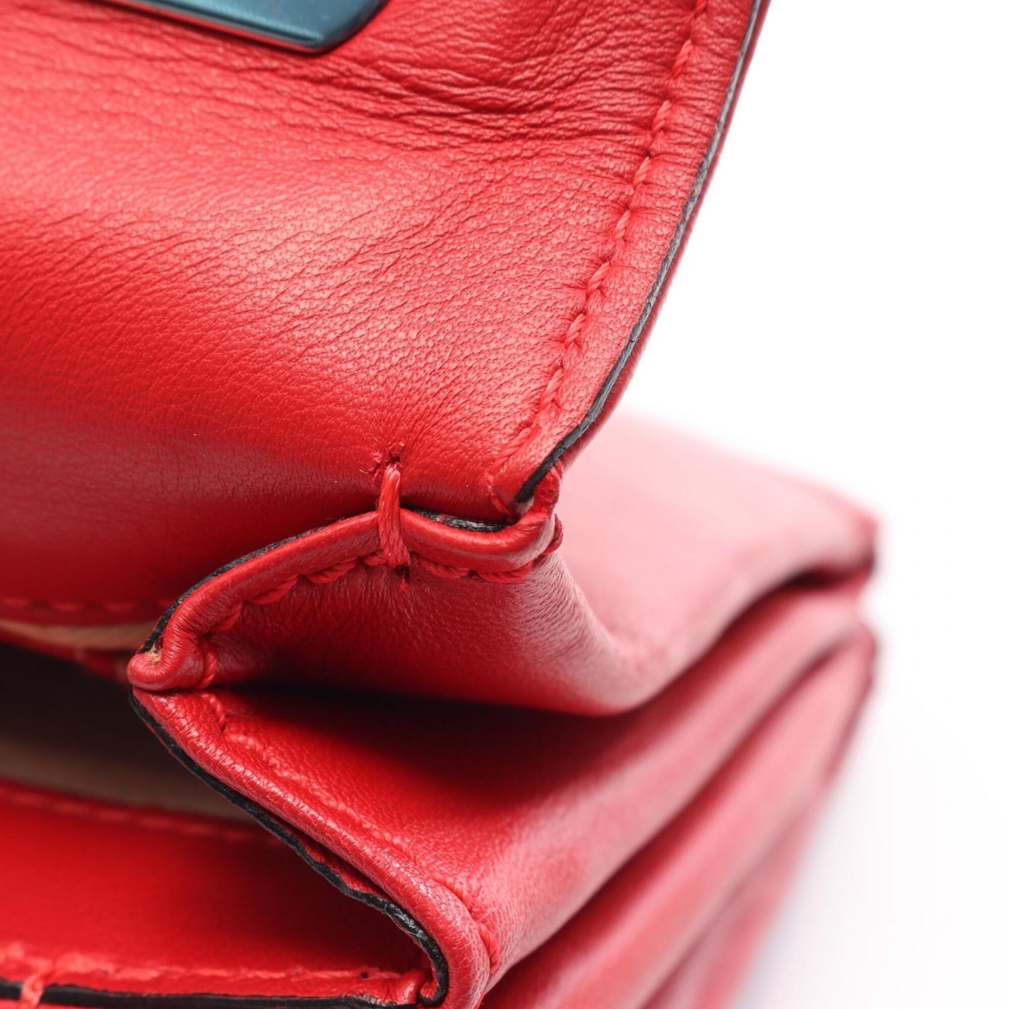 Valentino Red Color Leather Handbag Shoulder Bag (Pre-Owned)
