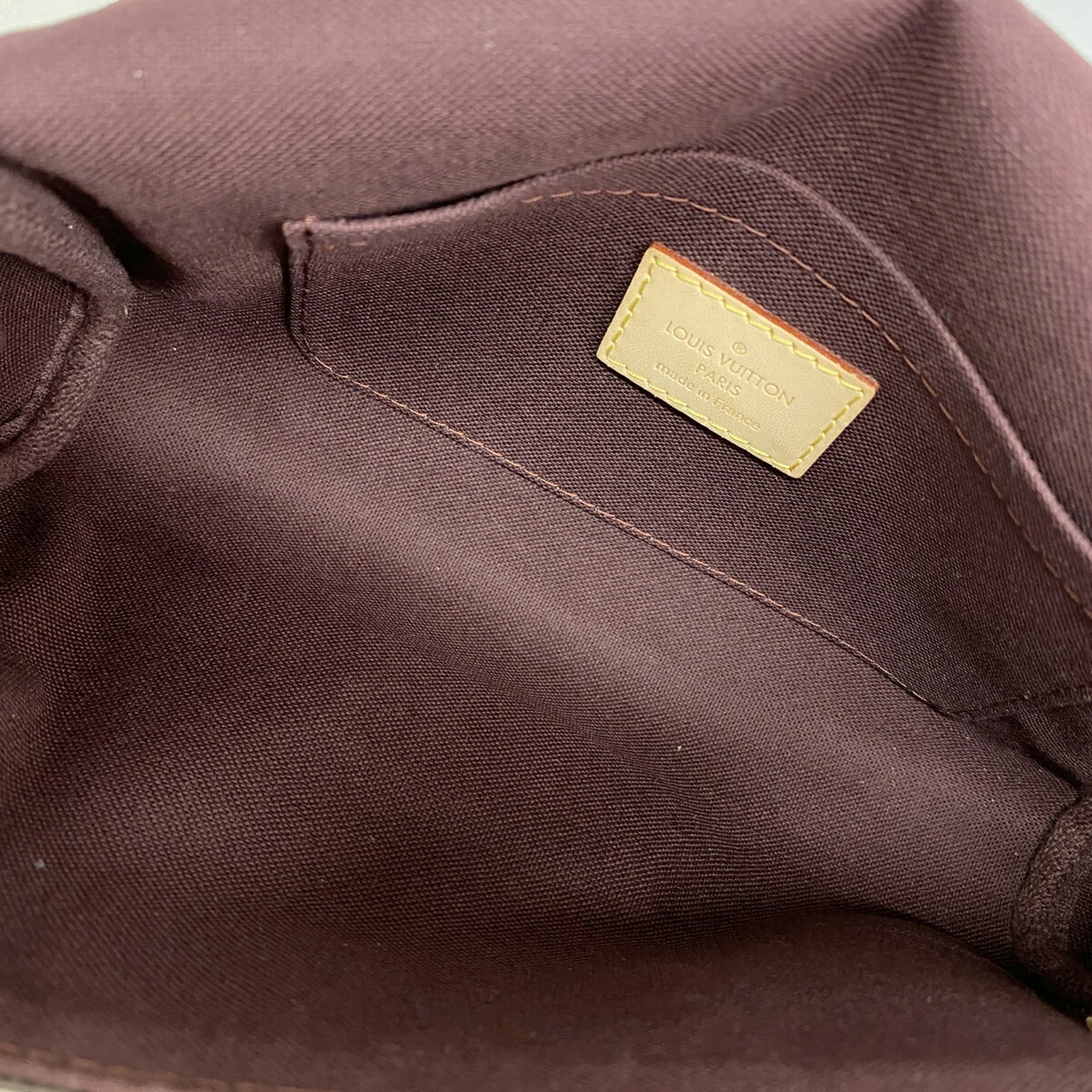 Louis Vuitton Brown Handbag (Pre-Owned)