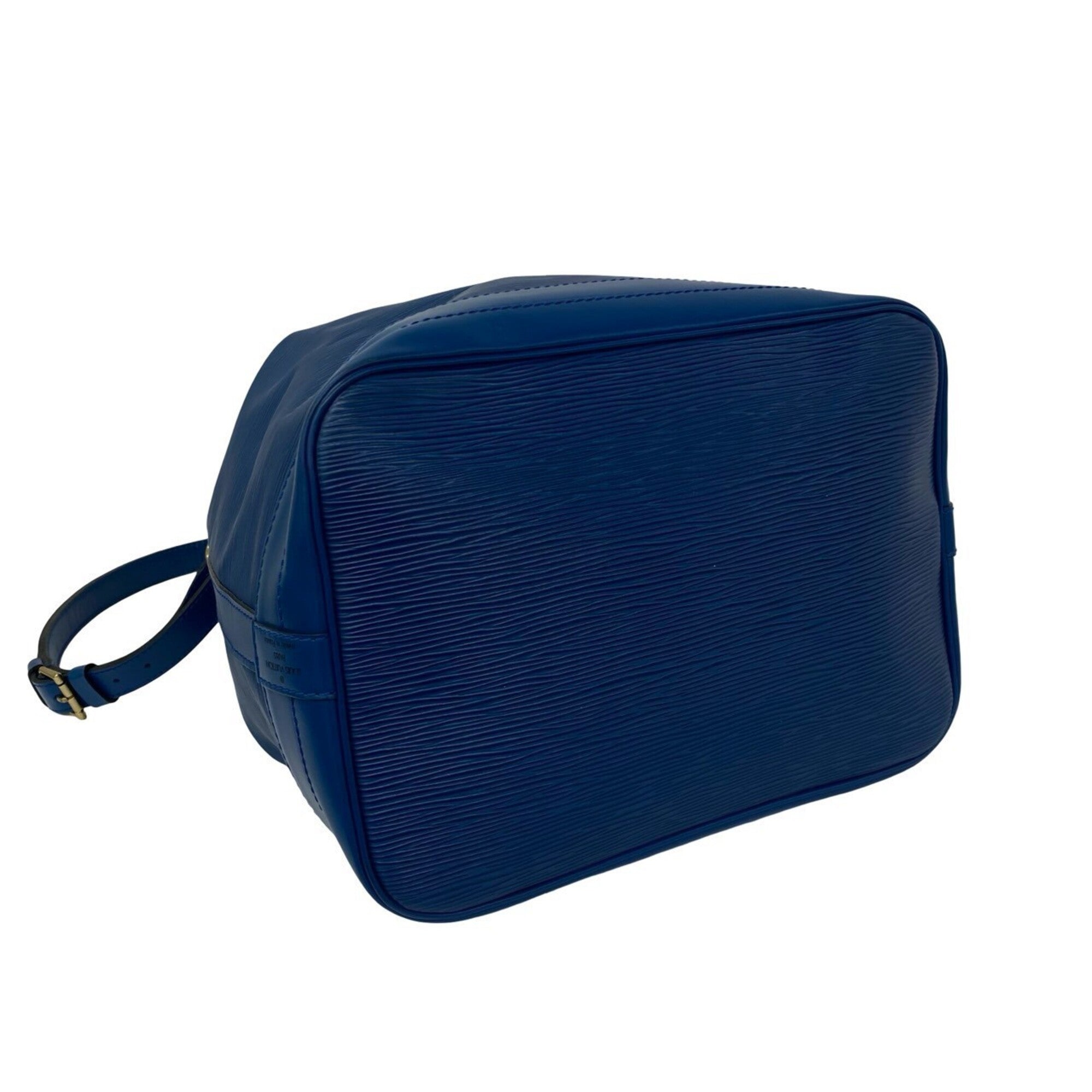 Louis Vuitton Blue Leather Shoulder Bag (Pre-Owned)