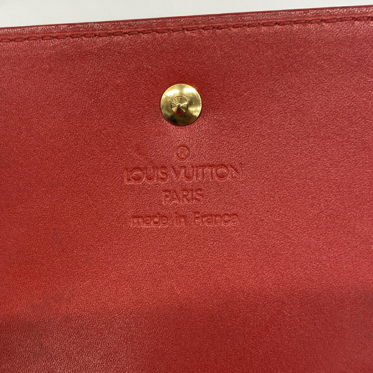 Louis Vuitton Rouge Shoulder Bag (Pre-Owned)