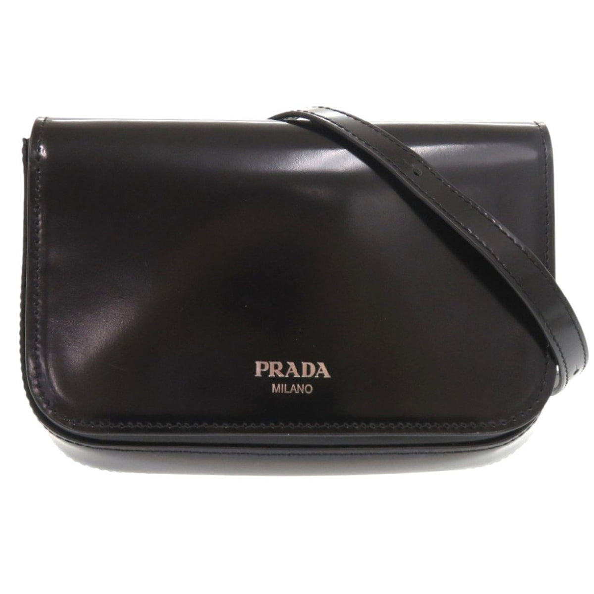 Prada Black Leather Shoulder Bag (Pre-Owned)
