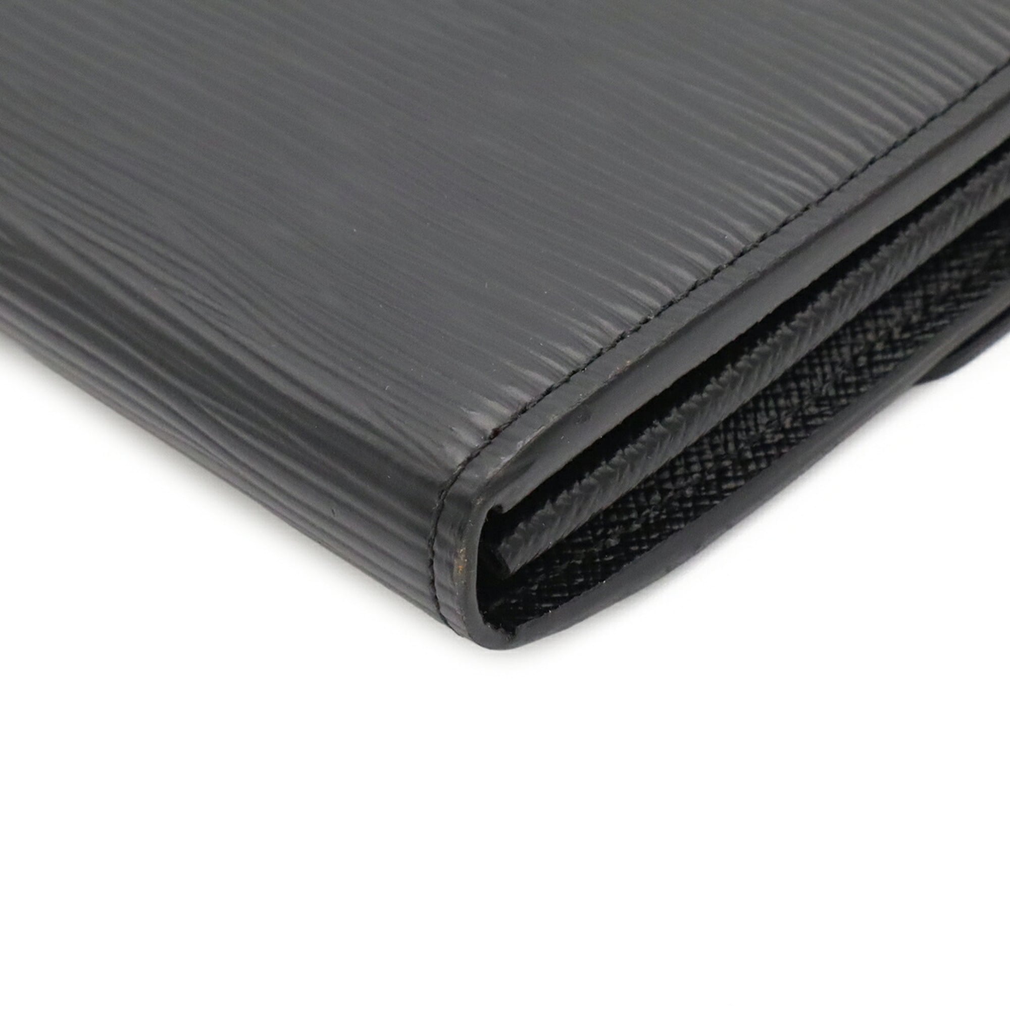 Louis Vuitton Black Noir Epi Leather Long Wallet (Bi-Fold) (Pre-Owned)