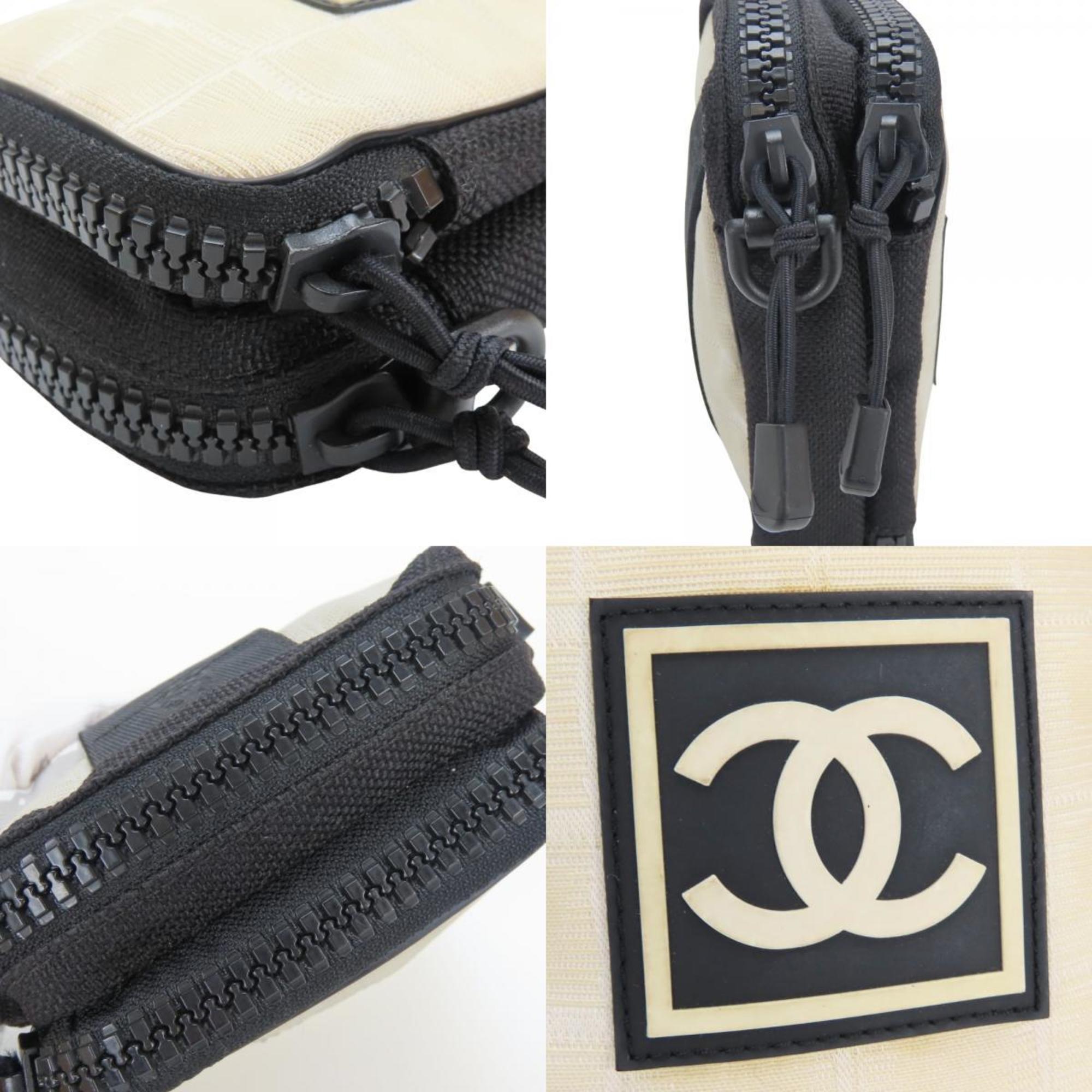 Chanel Black Ivory Jacquard Nylon Fanny Pack Pochette Shoulder Bag (Pre-Owned)