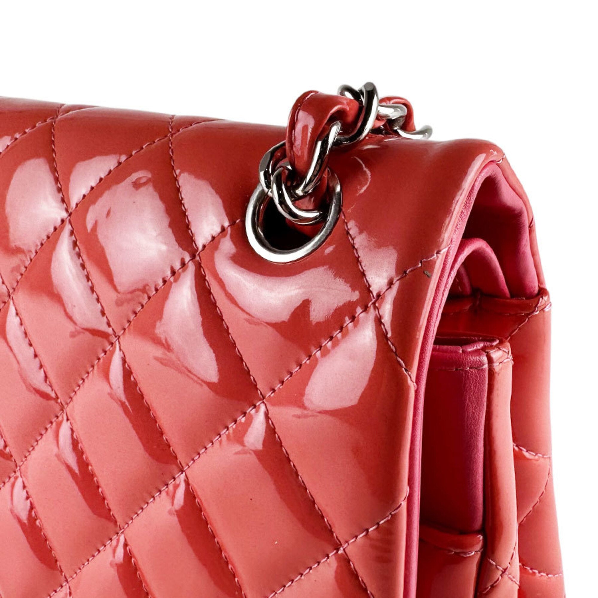 Chanel Coral Pink Patent Leather Shoulder Bag (Pre-Owned)