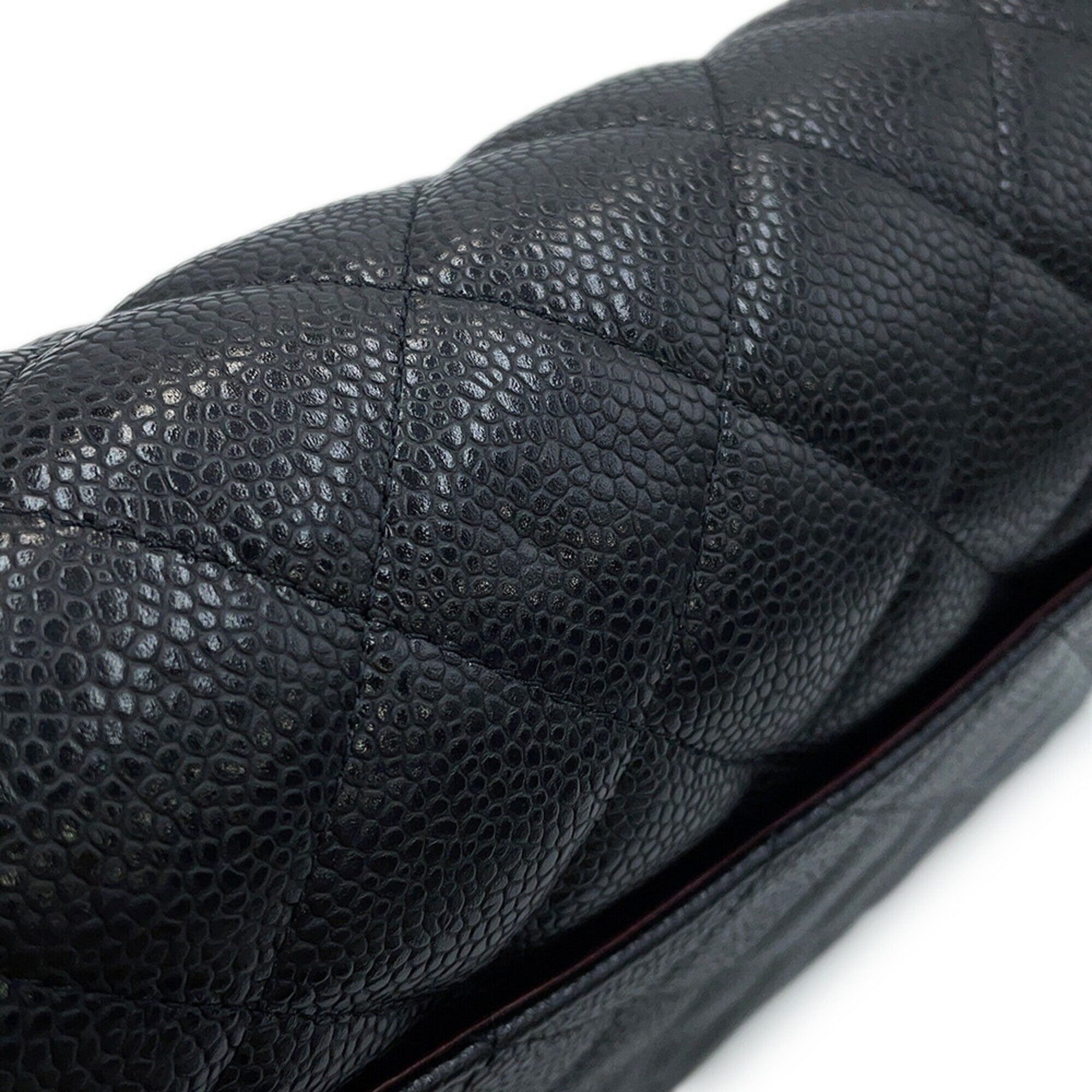 Chanel Black Grained Calfskin Handbag Shoulder Bag (Pre-Owned)