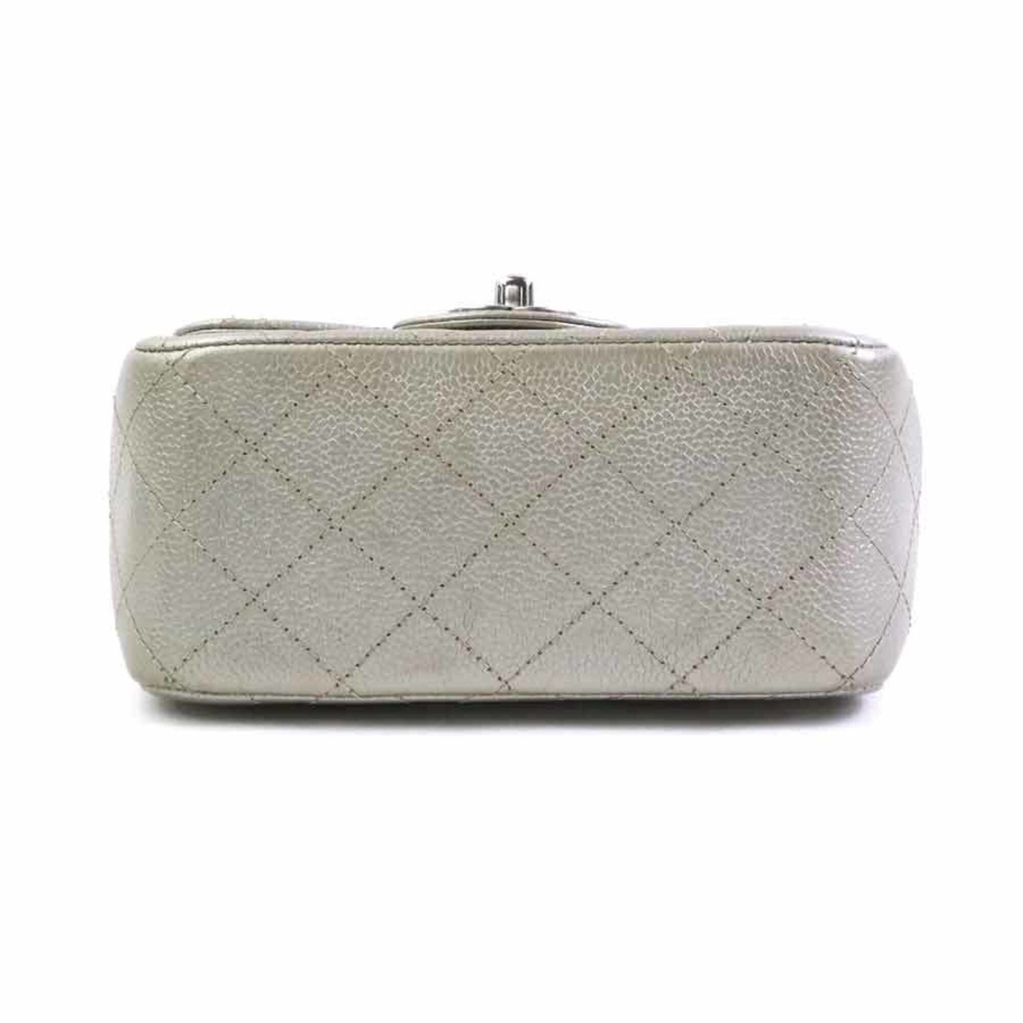 Chanel Metallic Gray Grained Calfskin Shoulder Bag (Pre-Owned)