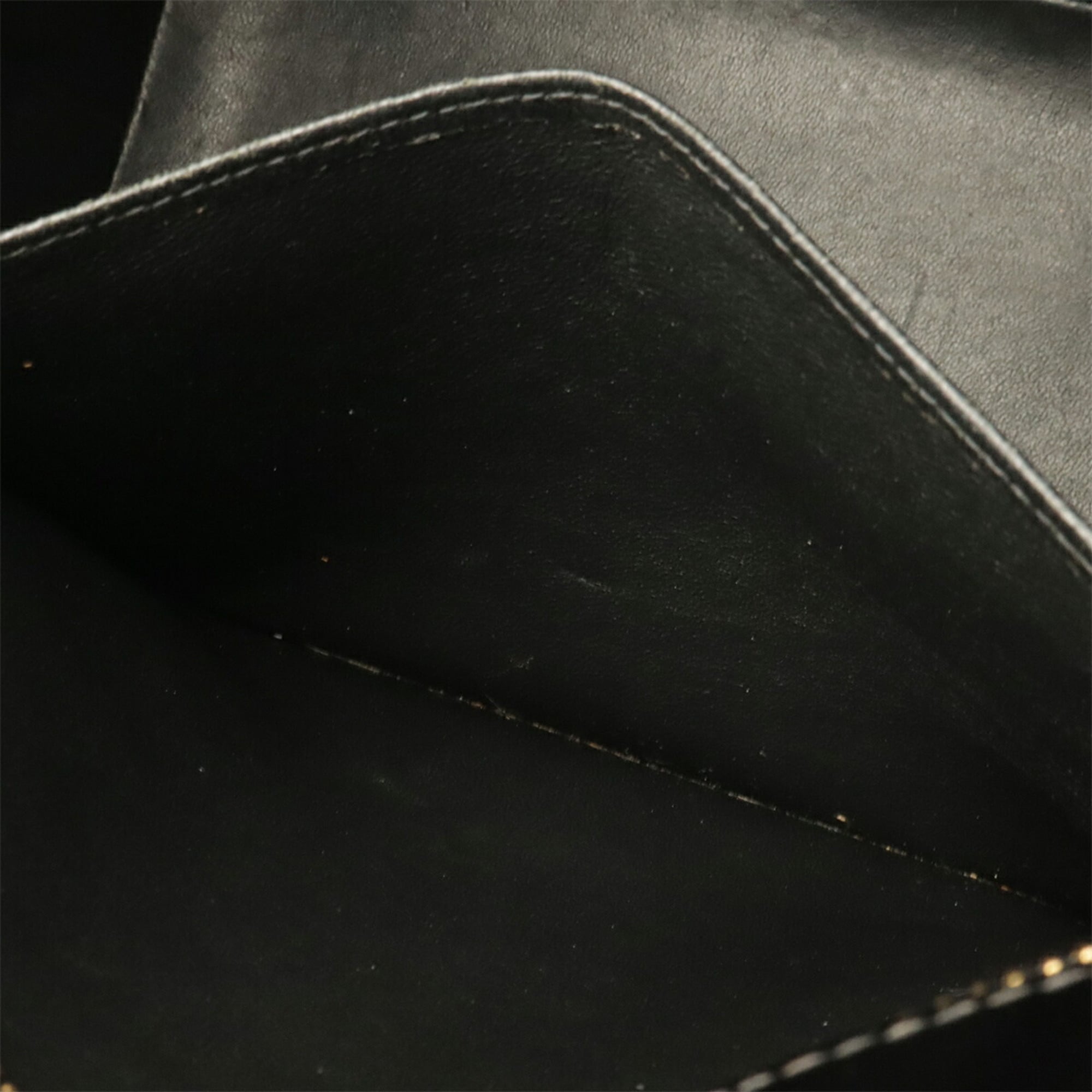 Chanel Matelasse Black Patent Leather Shoulder Bag Tote Bag (Pre-Owned)