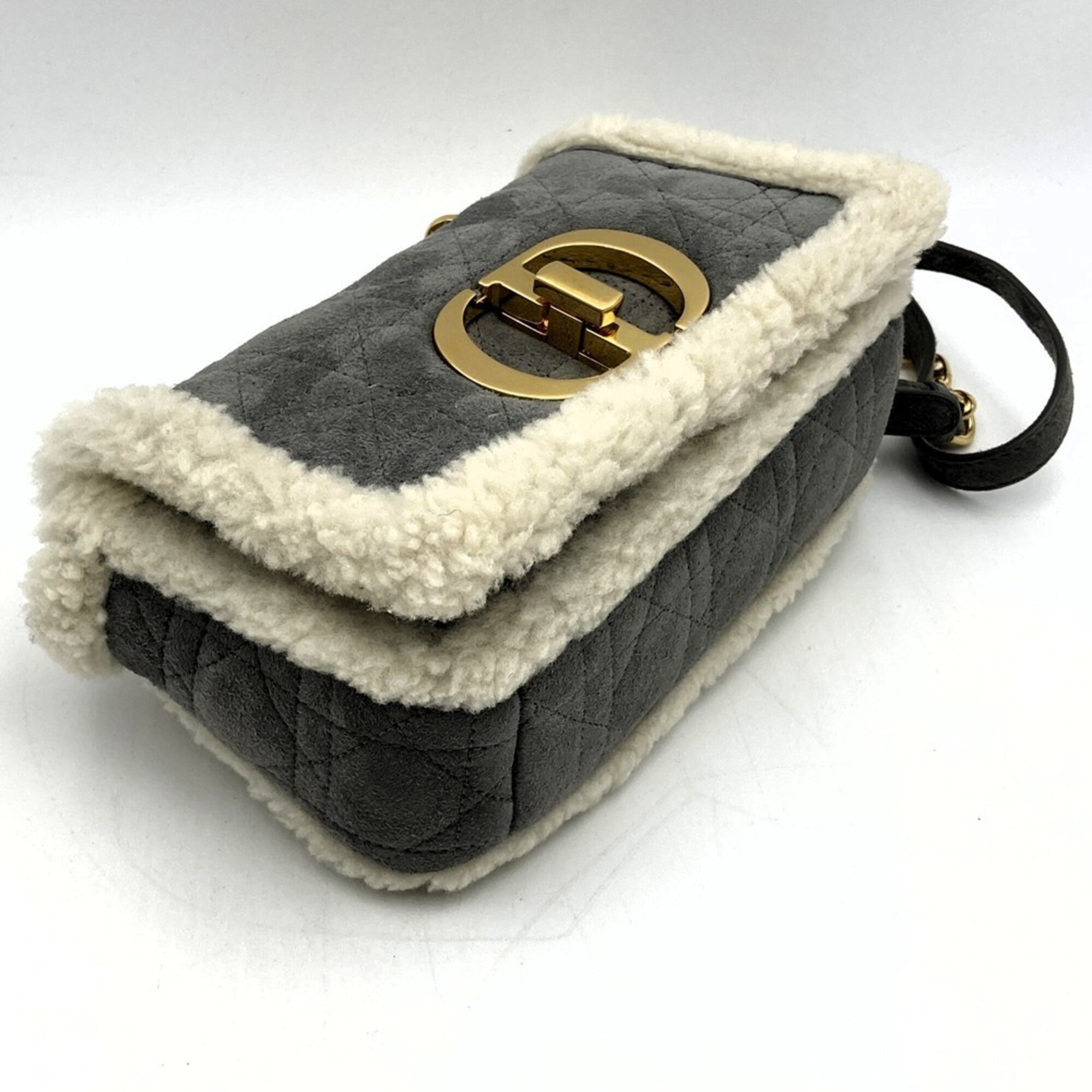 Christian Dior Gray Shoulder Bag (Pre-Owned)