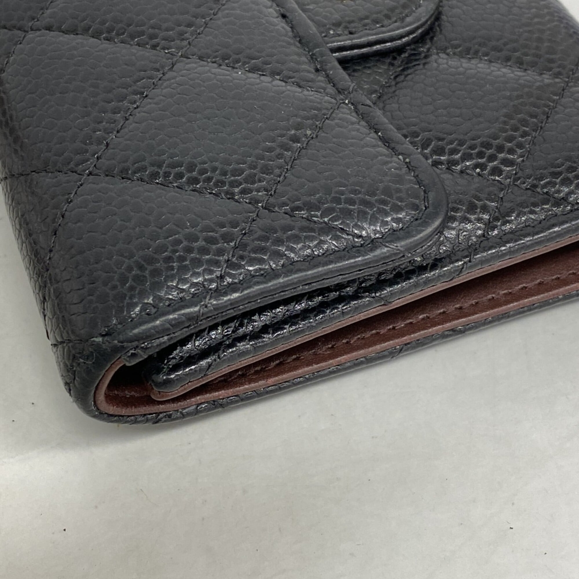Chanel Black Grained Calfskin Wallet (Tri-Fold) (Pre-Owned)