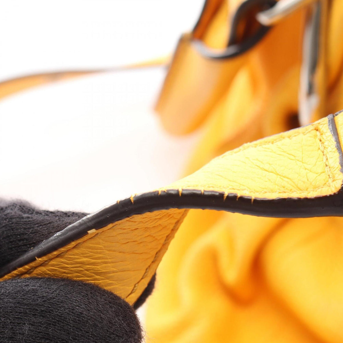 Celine Yellow Leather Handbag (Pre-Owned)