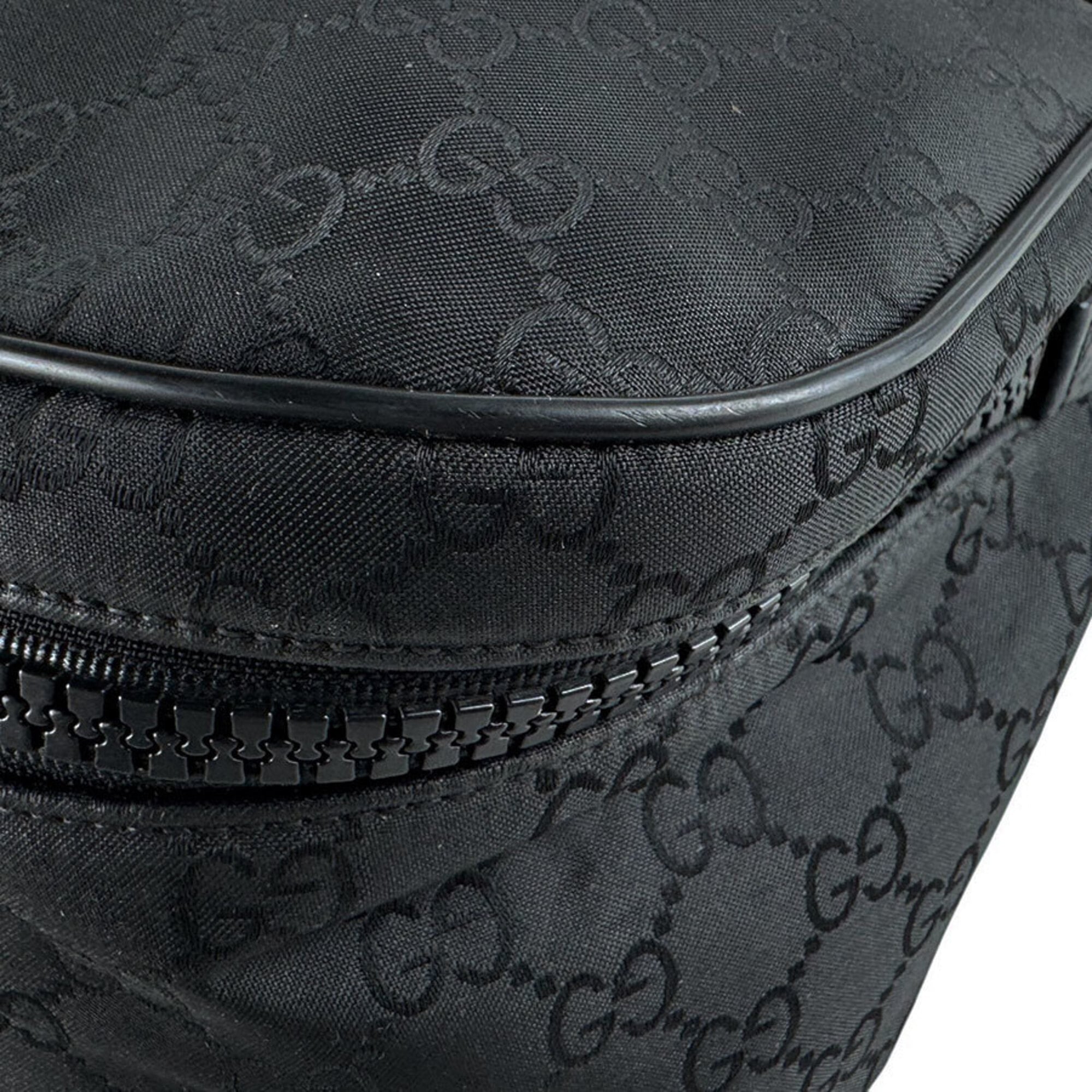 Gucci Black Nylon Fanny Pack (Pre-Owned)