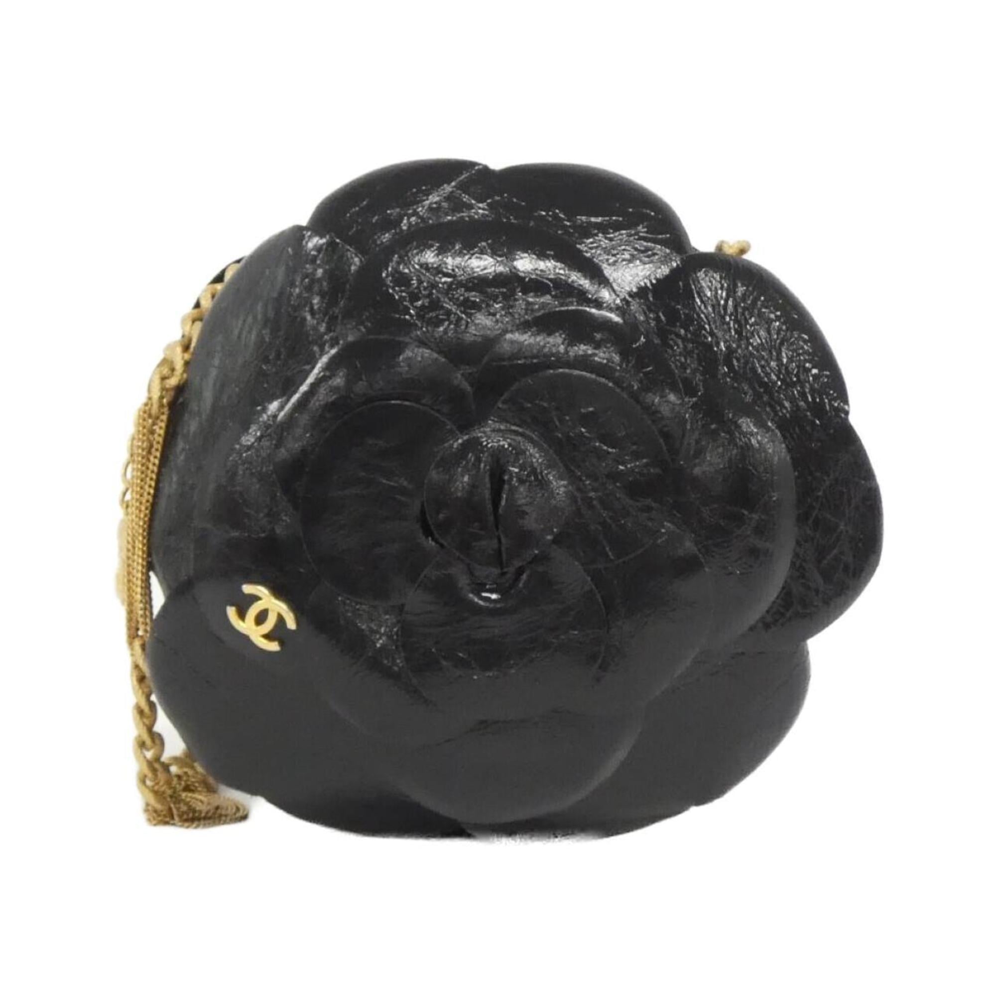 Chanel Black Leather Shoulder Bag (Pre-Owned)