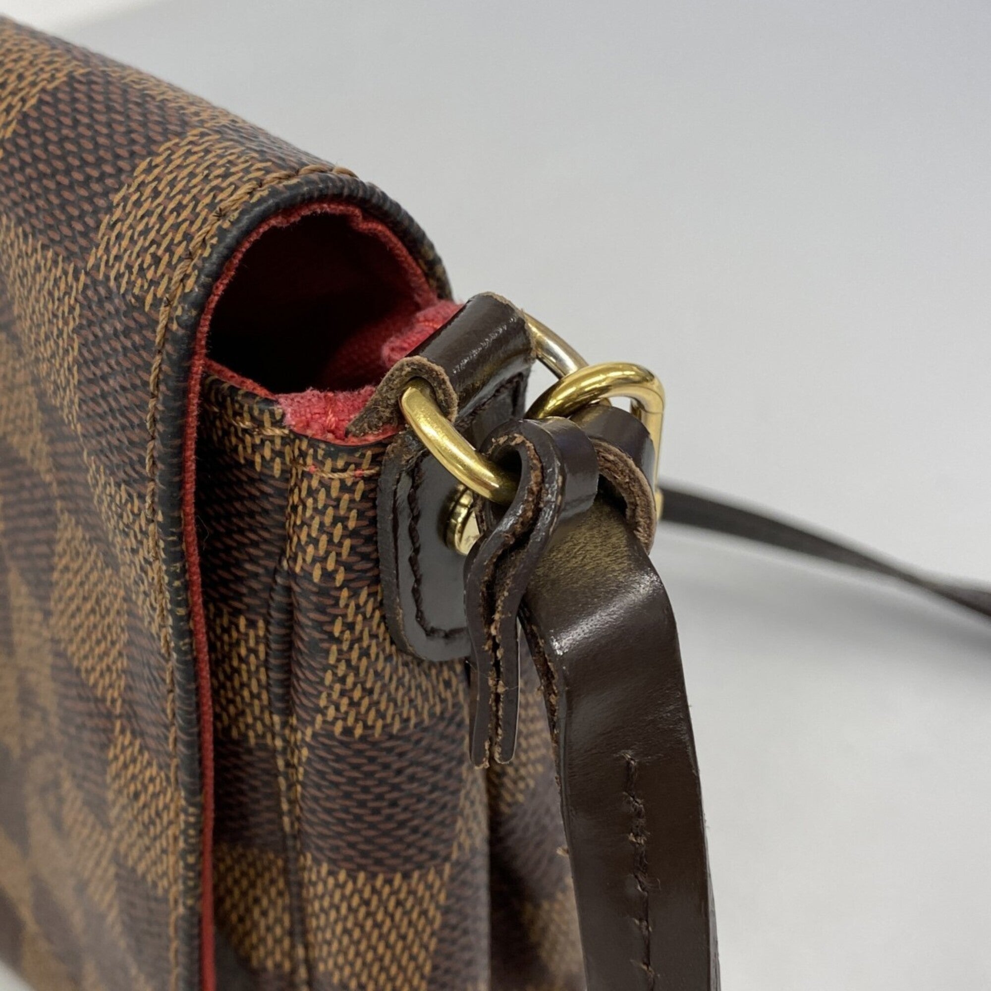 Louis Vuitton Ebene Handbag (Pre-Owned)