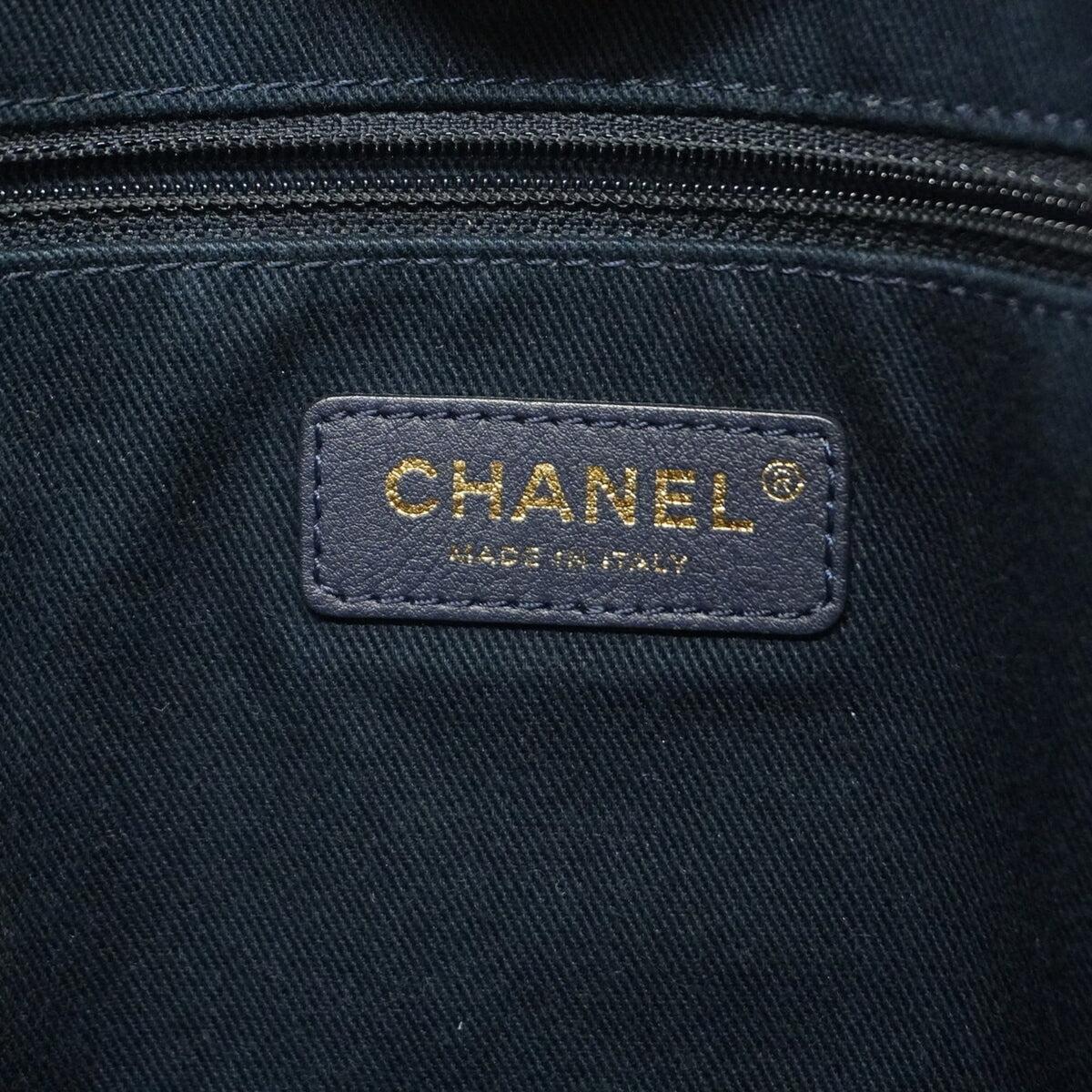 Chanel Navy Straw Tote Bag (Pre-Owned)