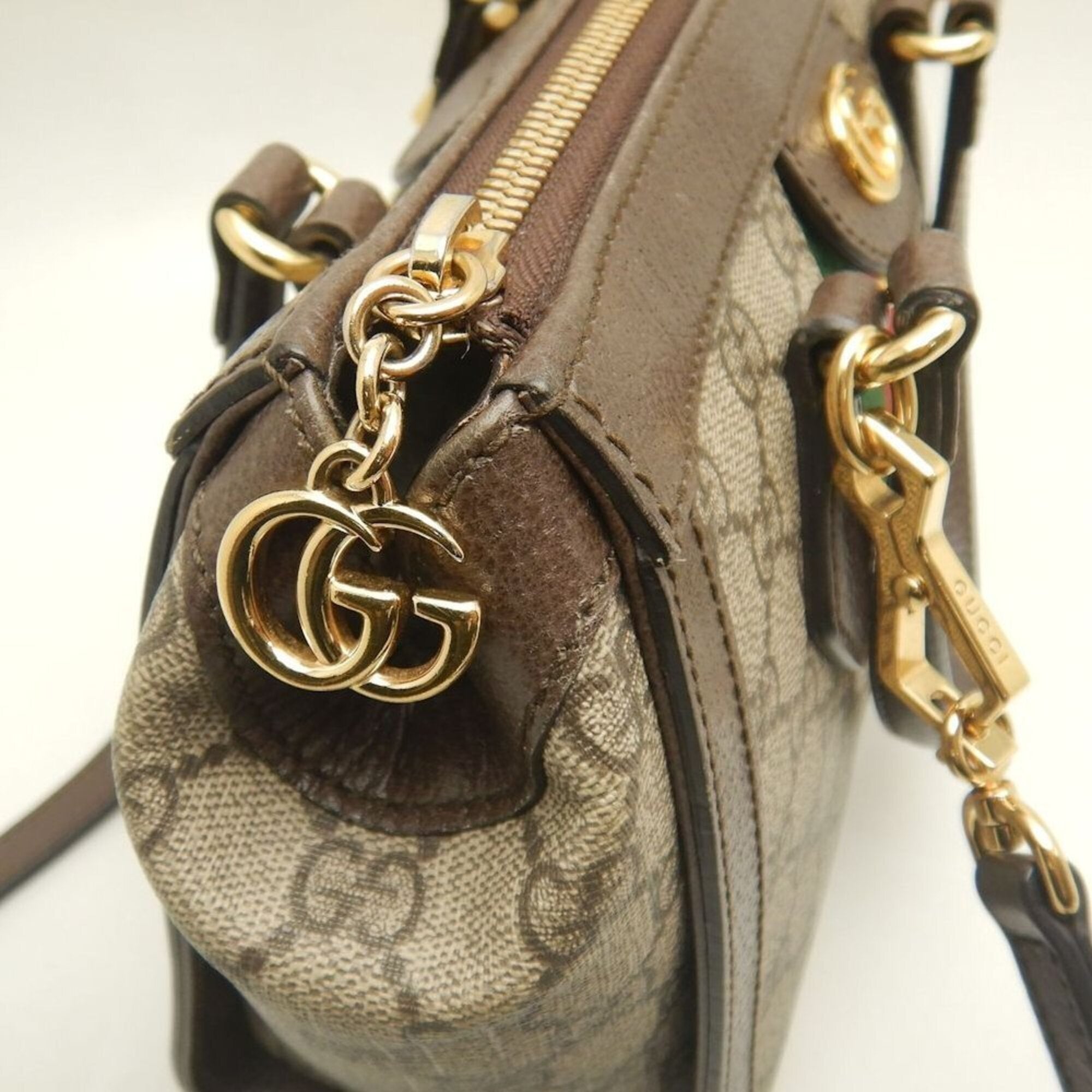 Gucci Beige Gg Supreme Tote Bag (Pre-Owned)