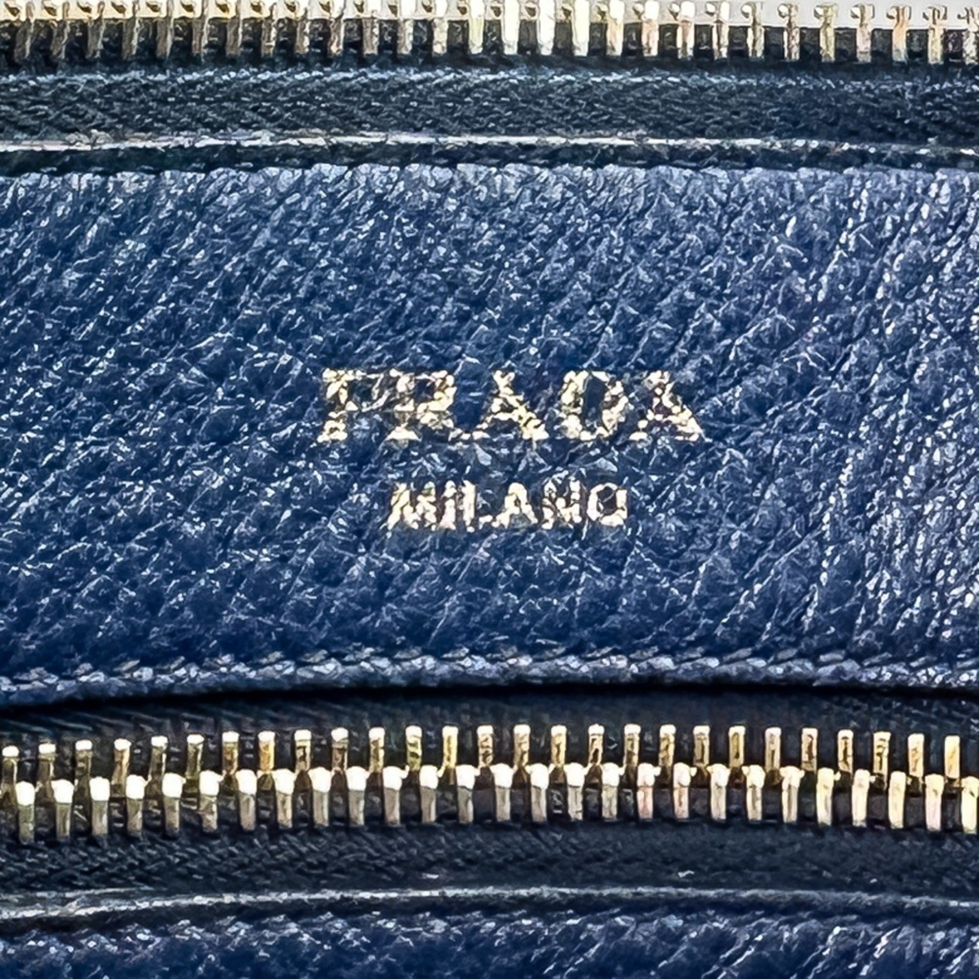 Prada Navy Leather Shoulder Bag (Pre-Owned)