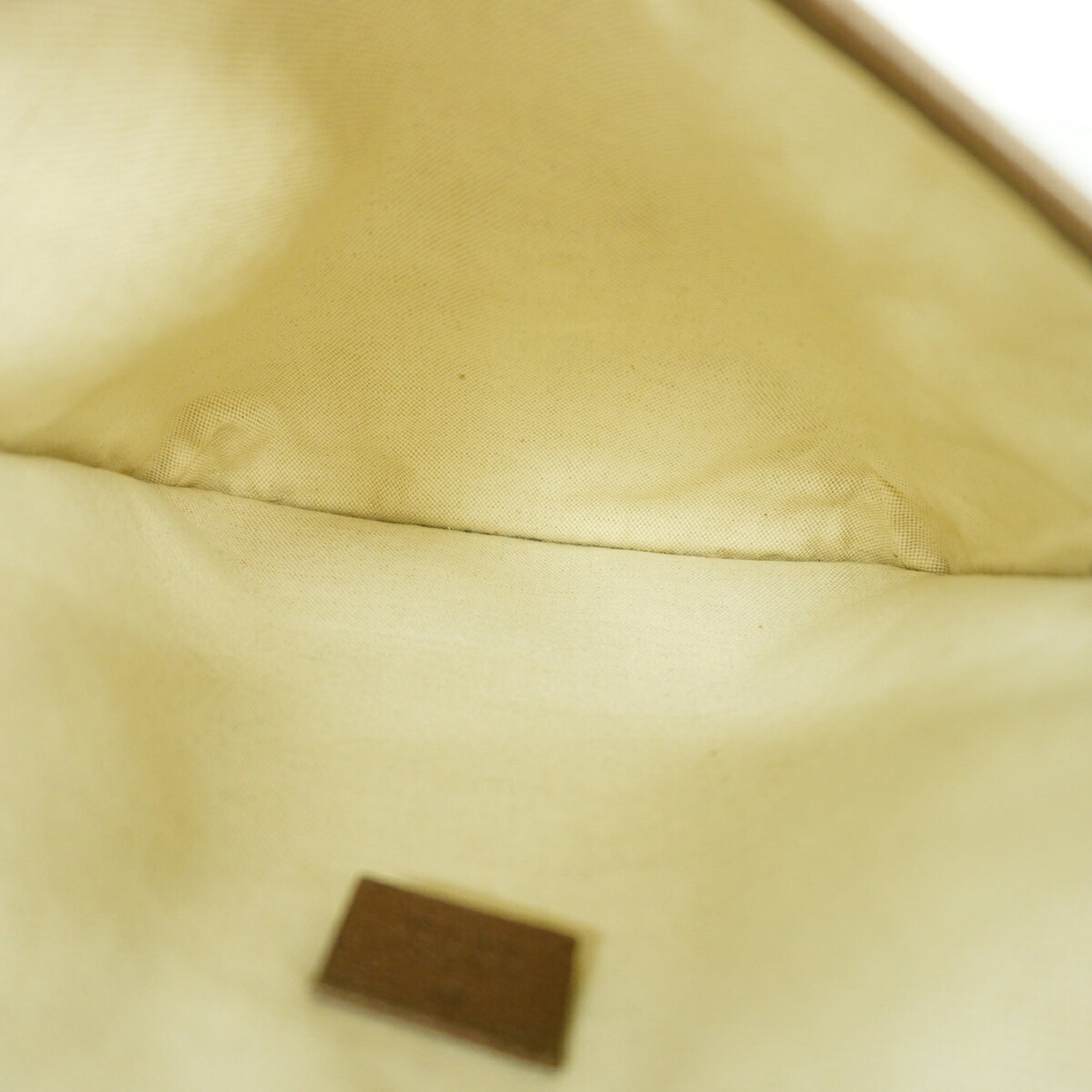 Gucci Beige Pvc Shoulder Bag (Pre-Owned)